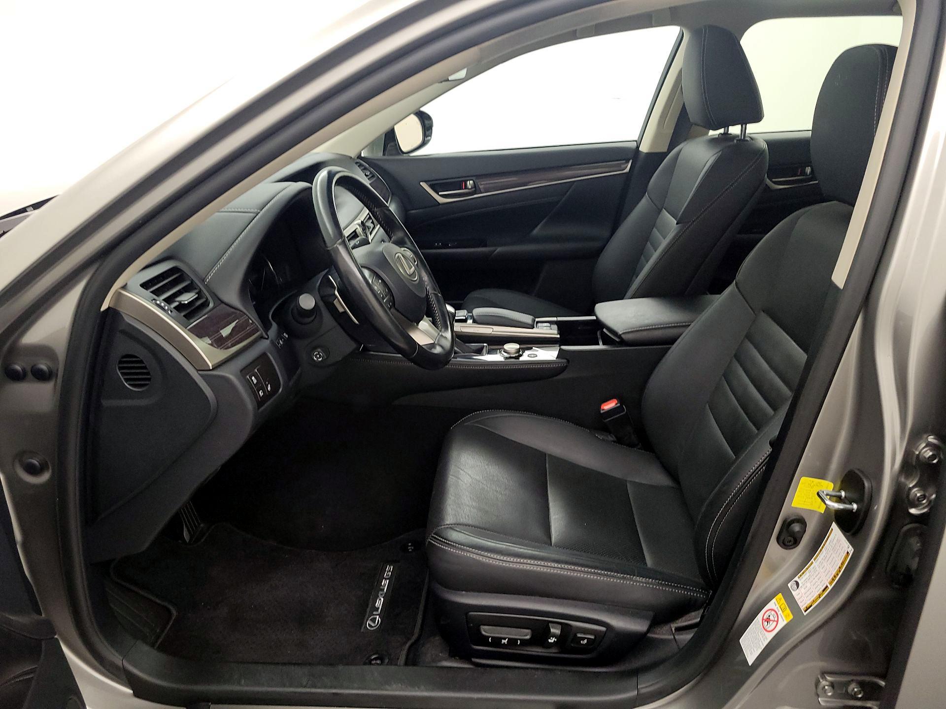 Thumbnail: 2017 Lexus GS - 11