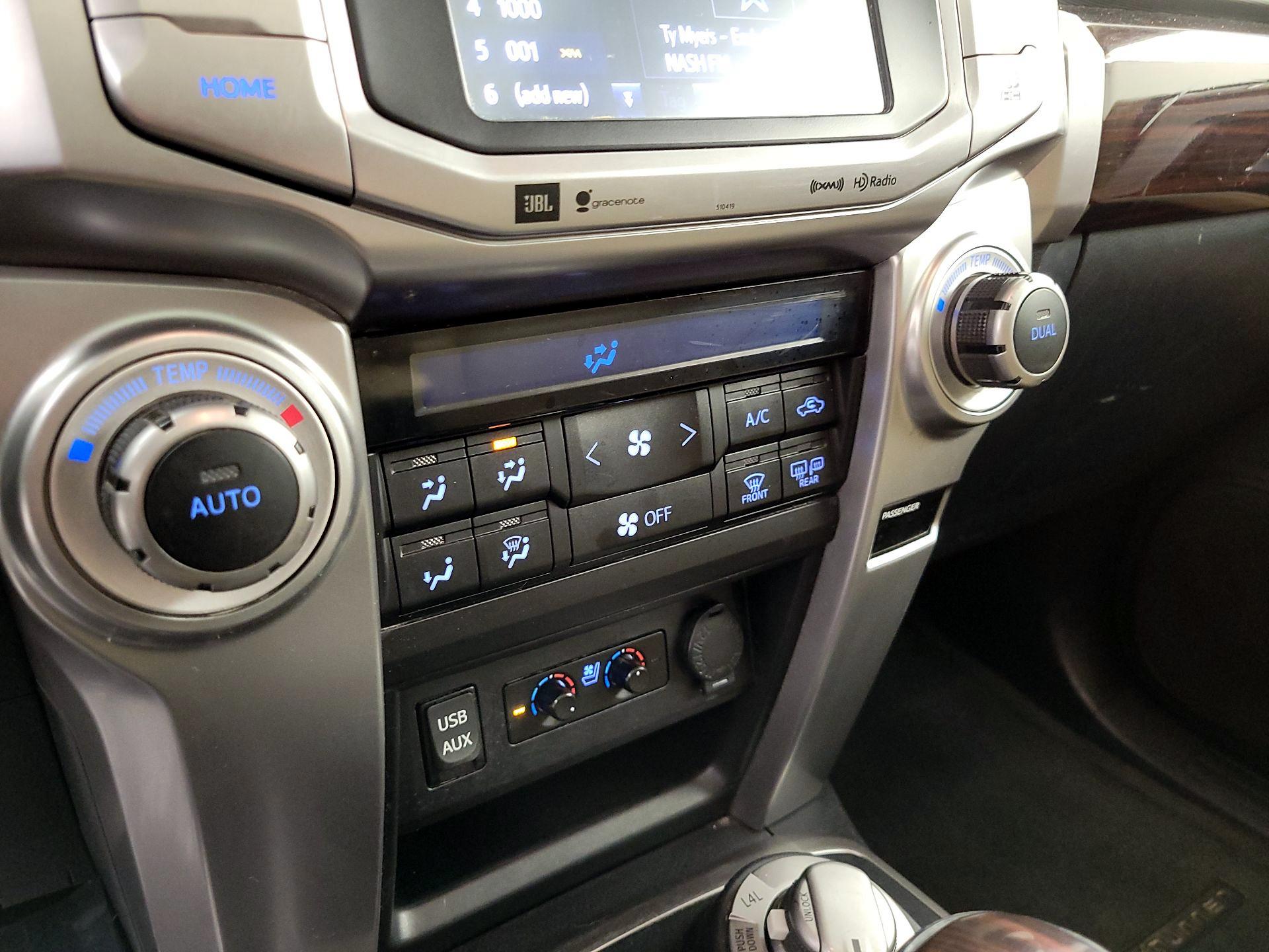 Thumbnail: 2019 Toyota 4Runner - 16
