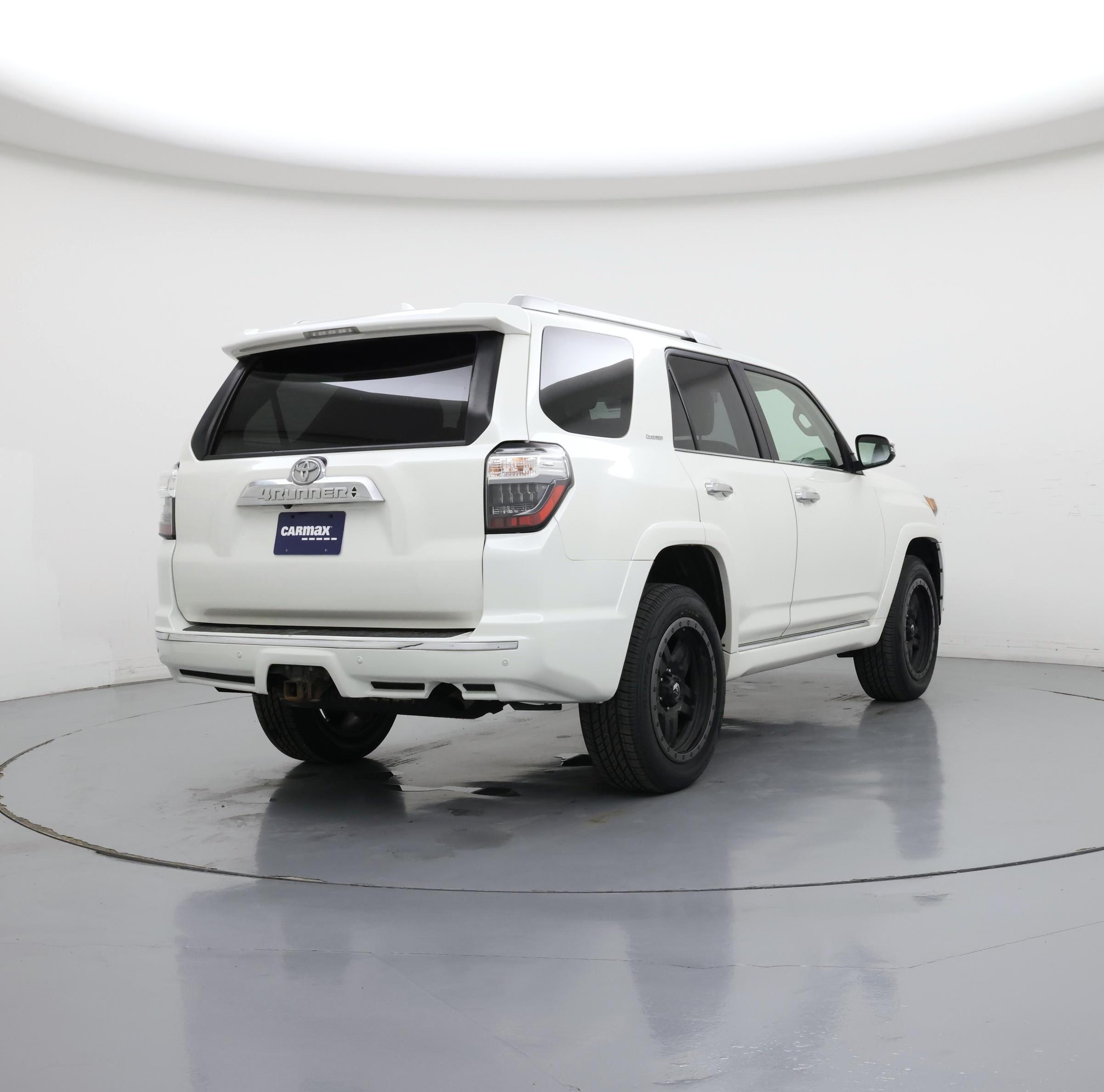 Thumbnail: 2019 Toyota 4Runner - 8