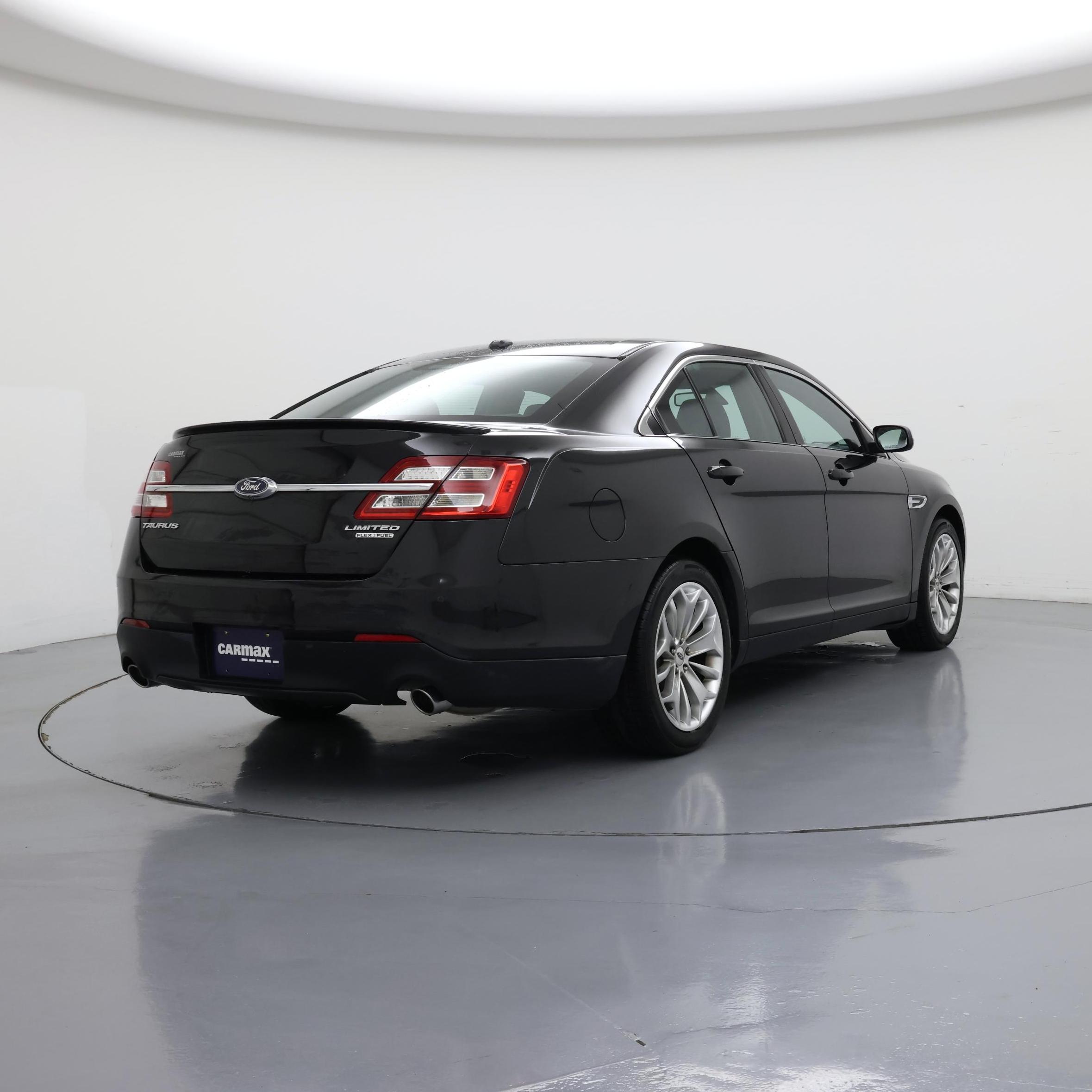 Thumbnail: 2015 Ford Taurus - 8