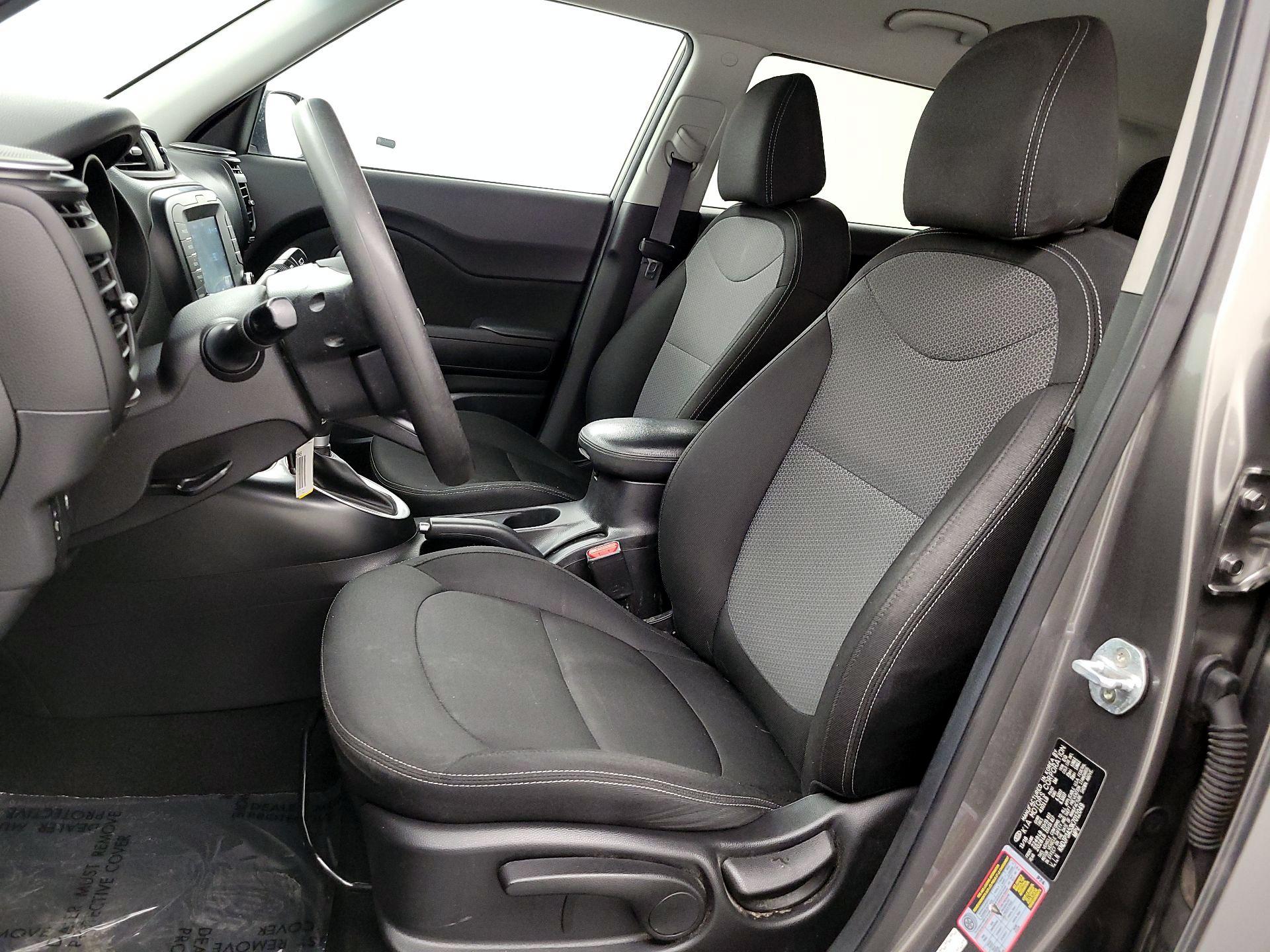 Thumbnail: 2019 Kia Soul - 11