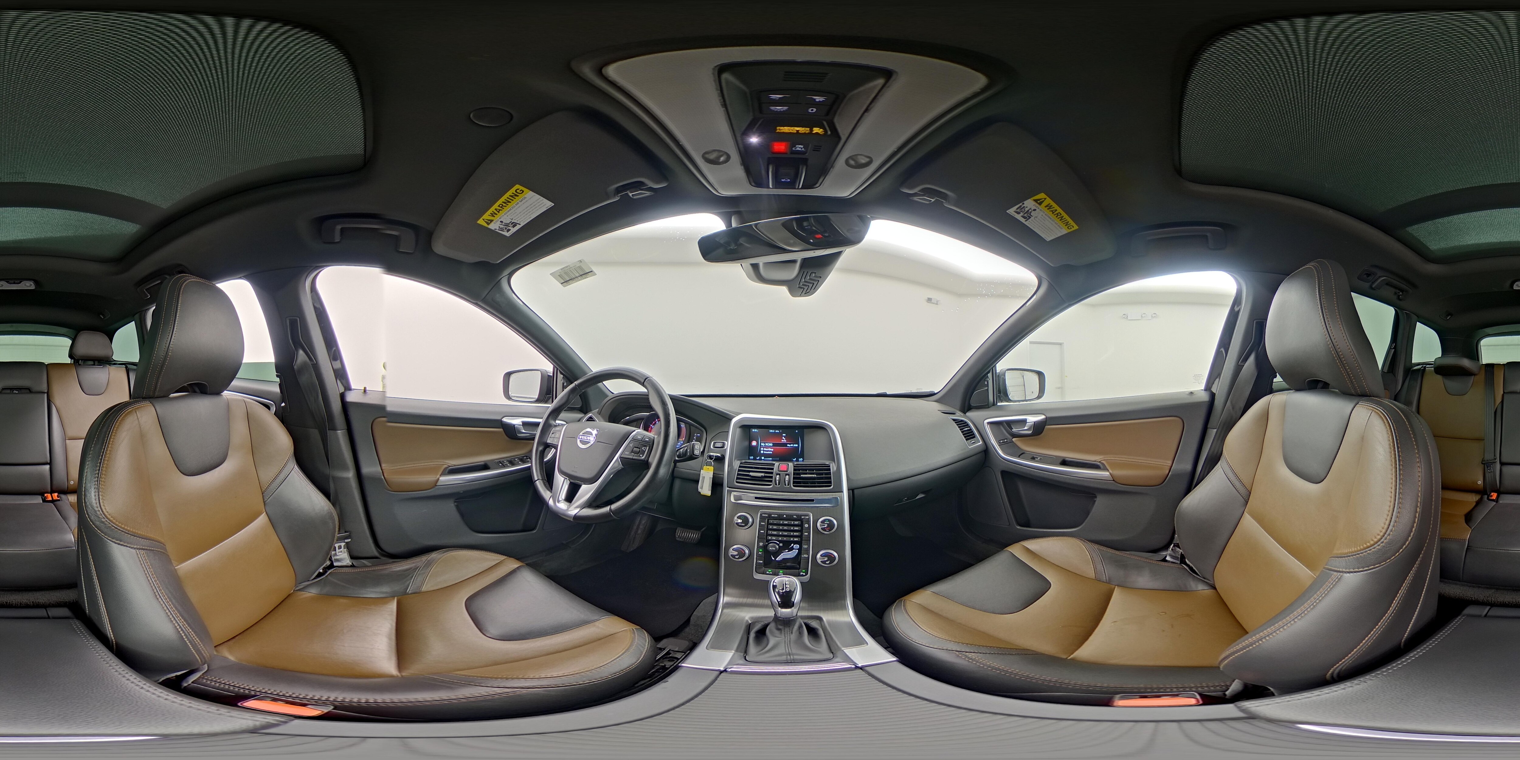 2016 Volvo XC60 T6 - Photo 26