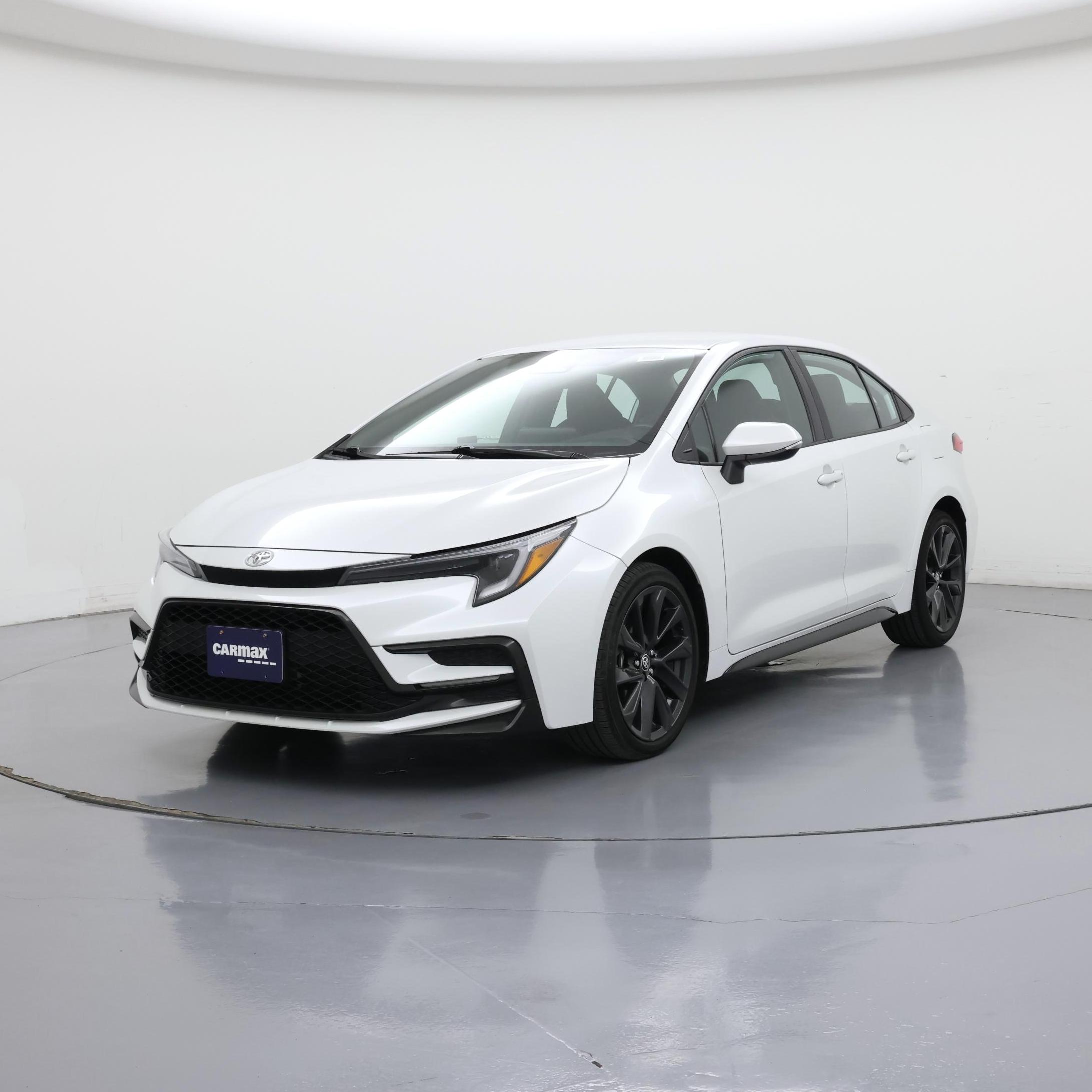 Thumbnail: 2023 Toyota Corolla - 4