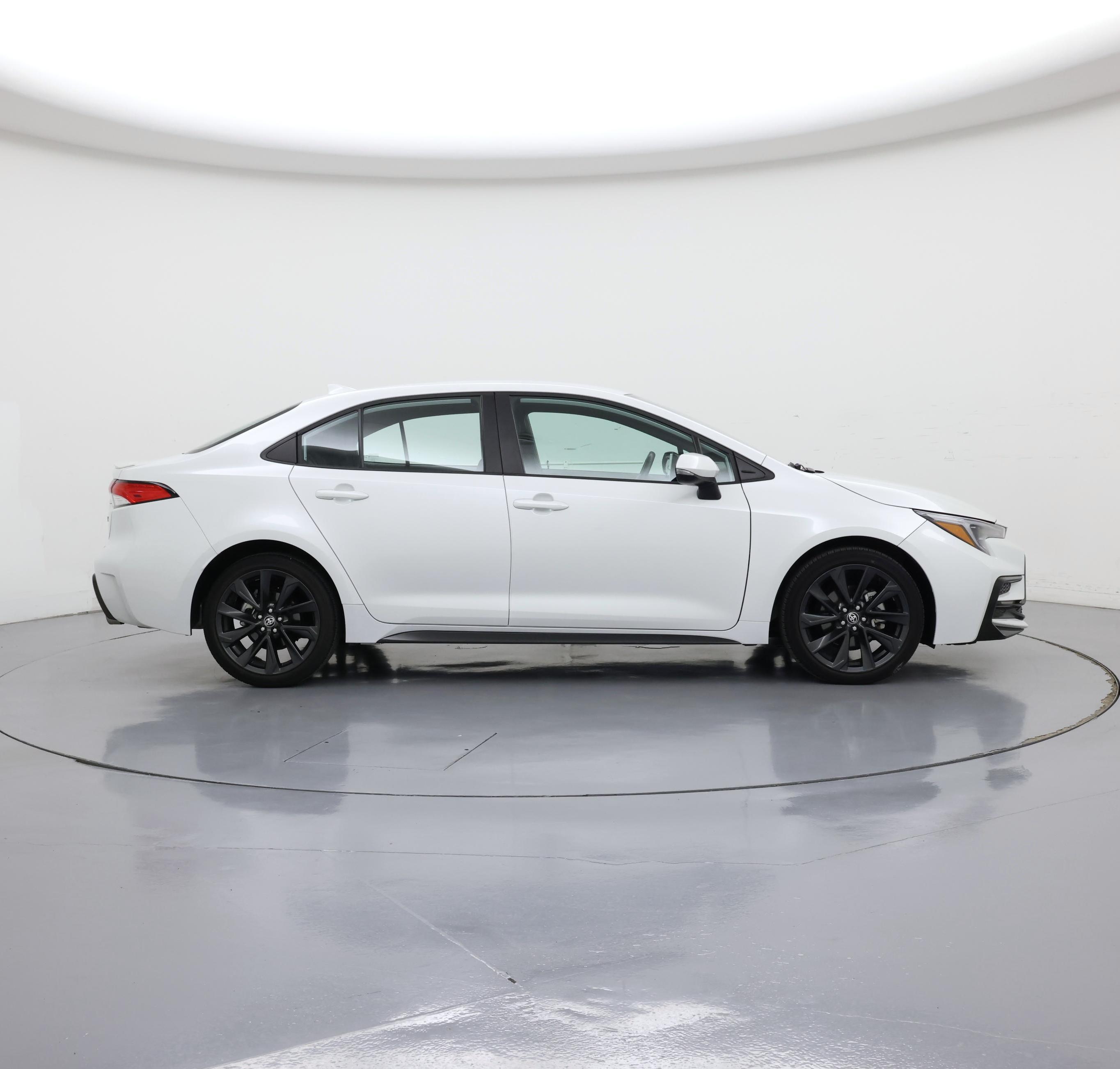 Thumbnail: 2023 Toyota Corolla - 7