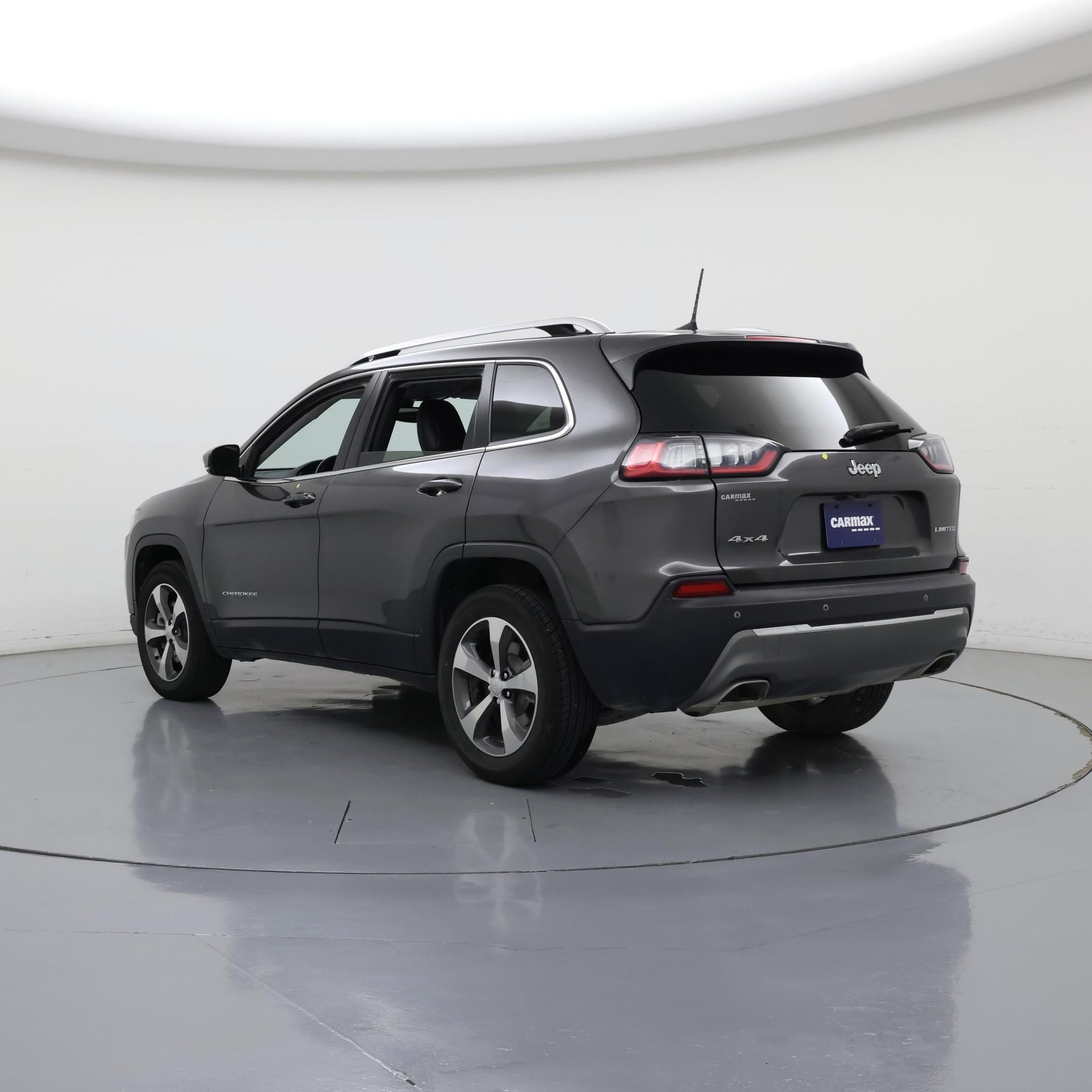 Thumbnail: 2020 Jeep Cherokee - 2