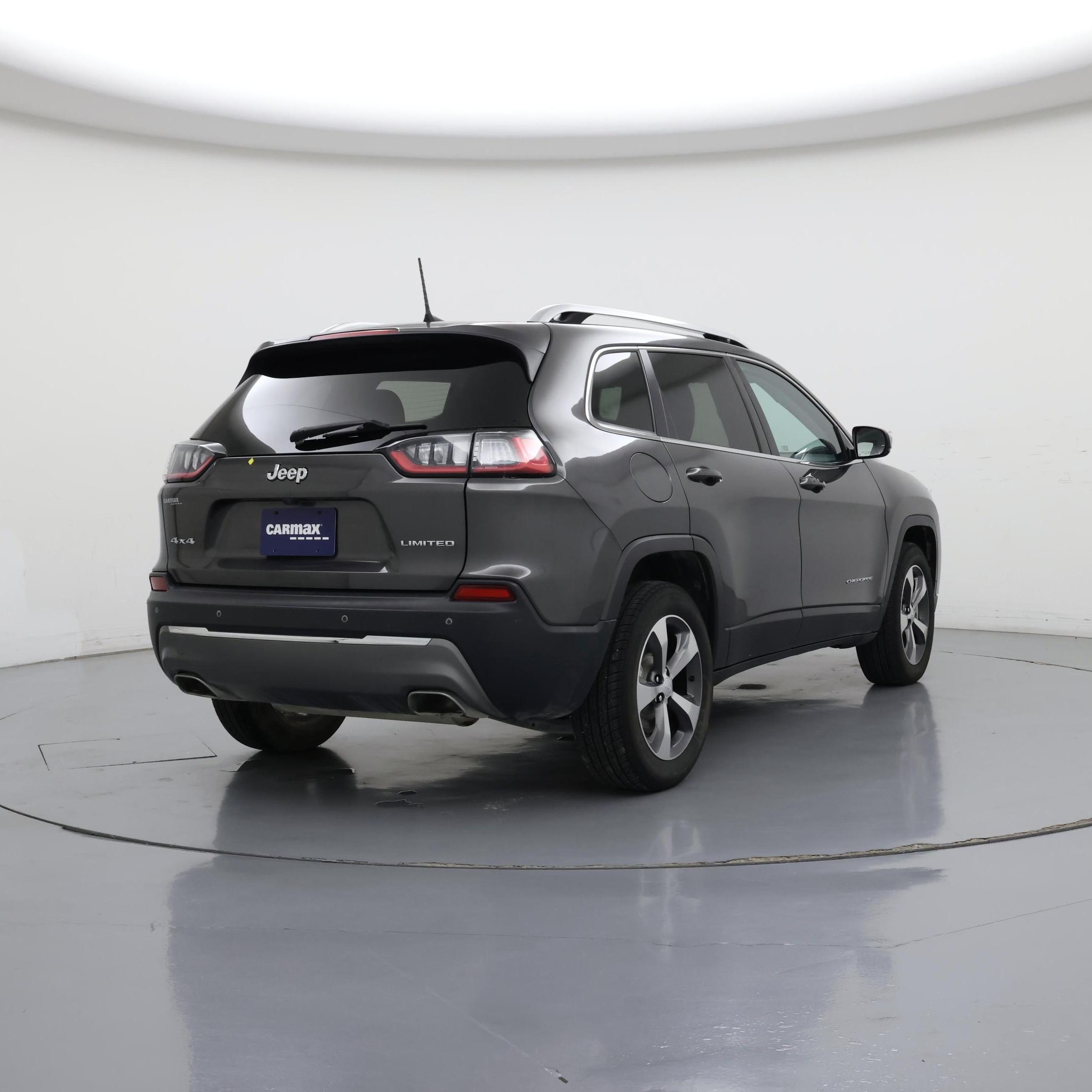 Thumbnail: 2020 Jeep Cherokee - 8