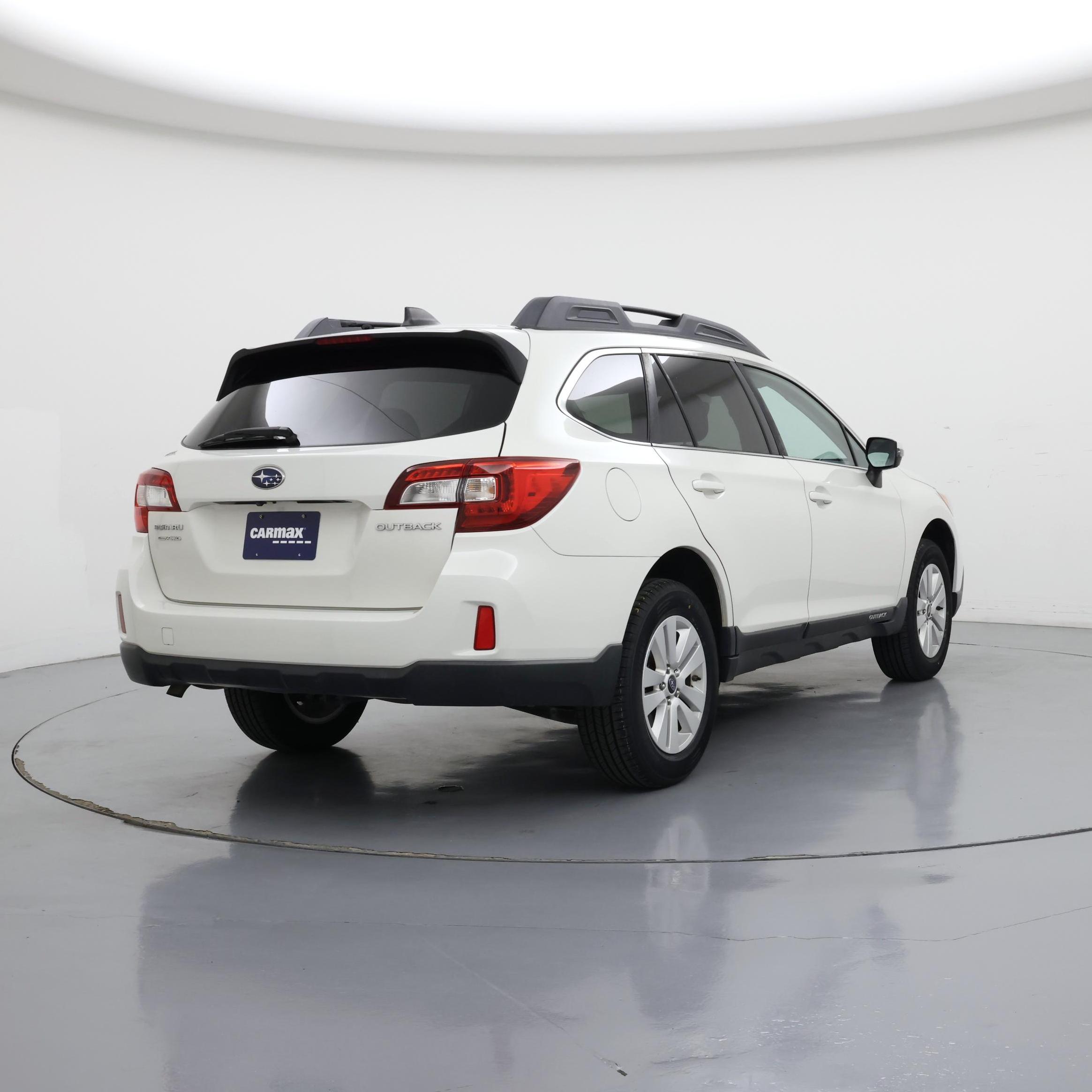 Thumbnail: 2017 Subaru Outback - 8