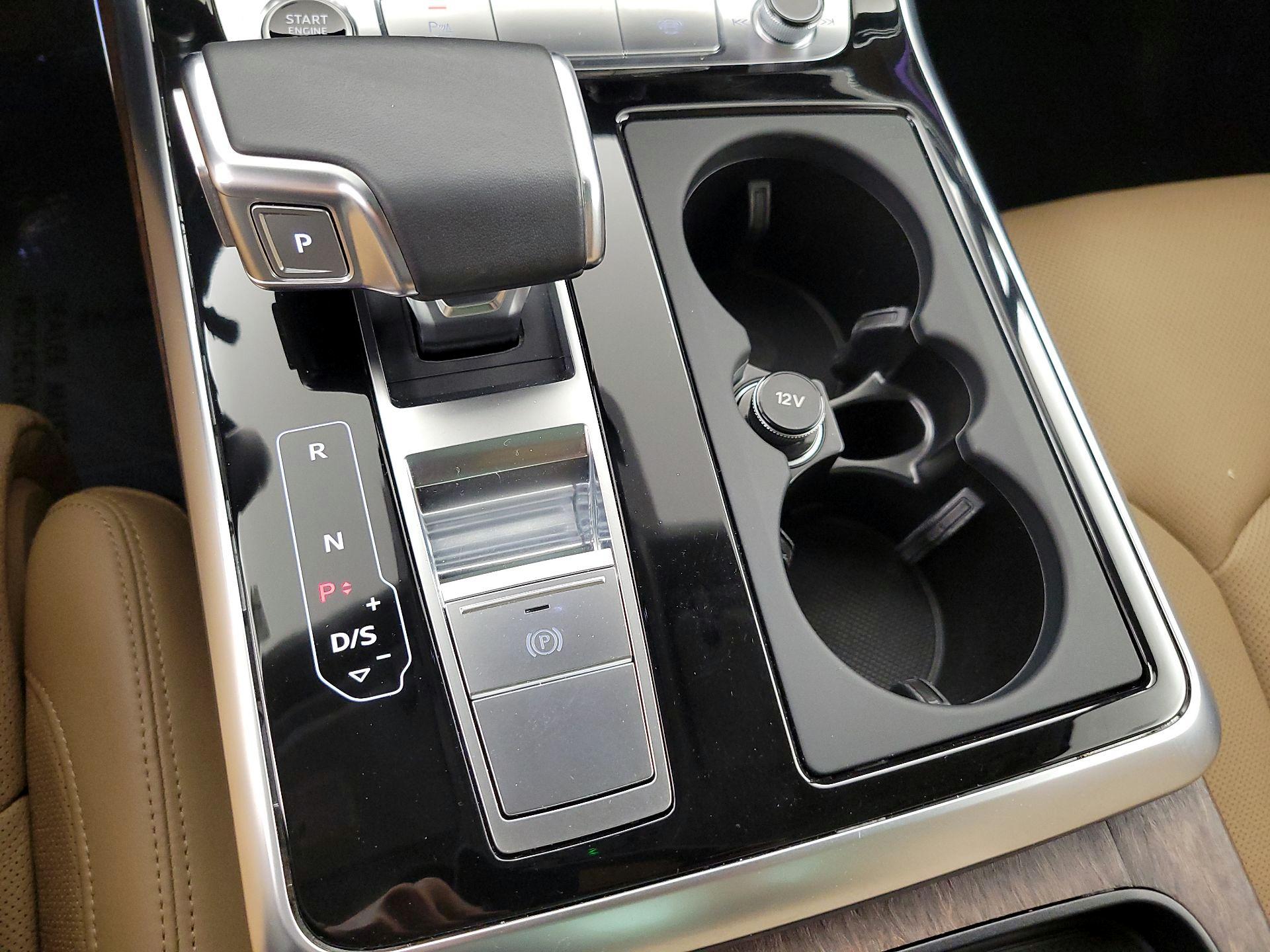 Thumbnail: 2021 Audi Q7 - 18