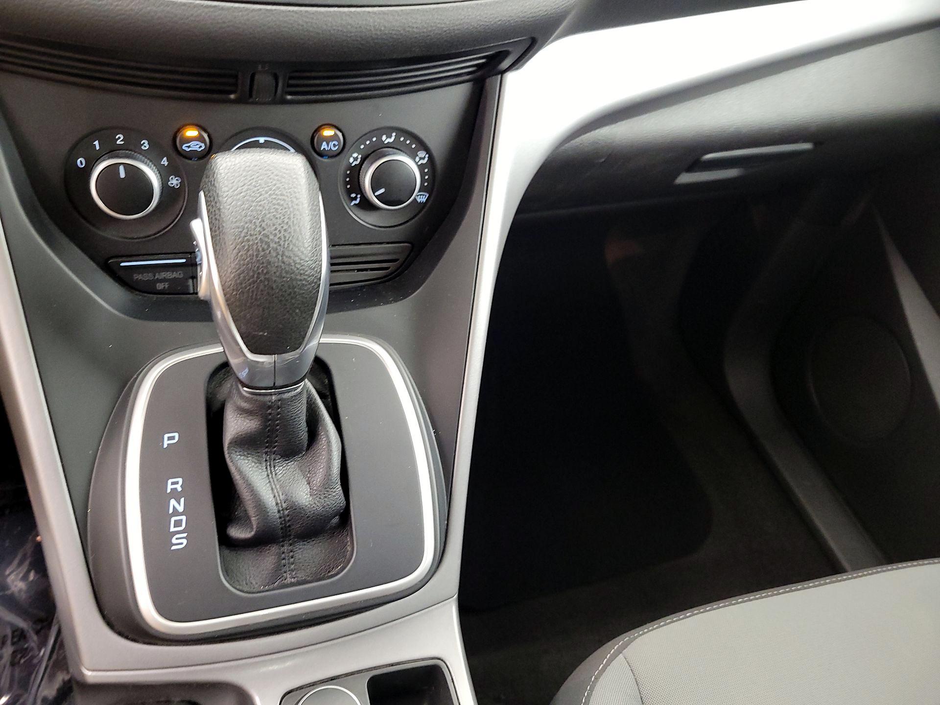 Thumbnail: 2014 Ford Escape - 17