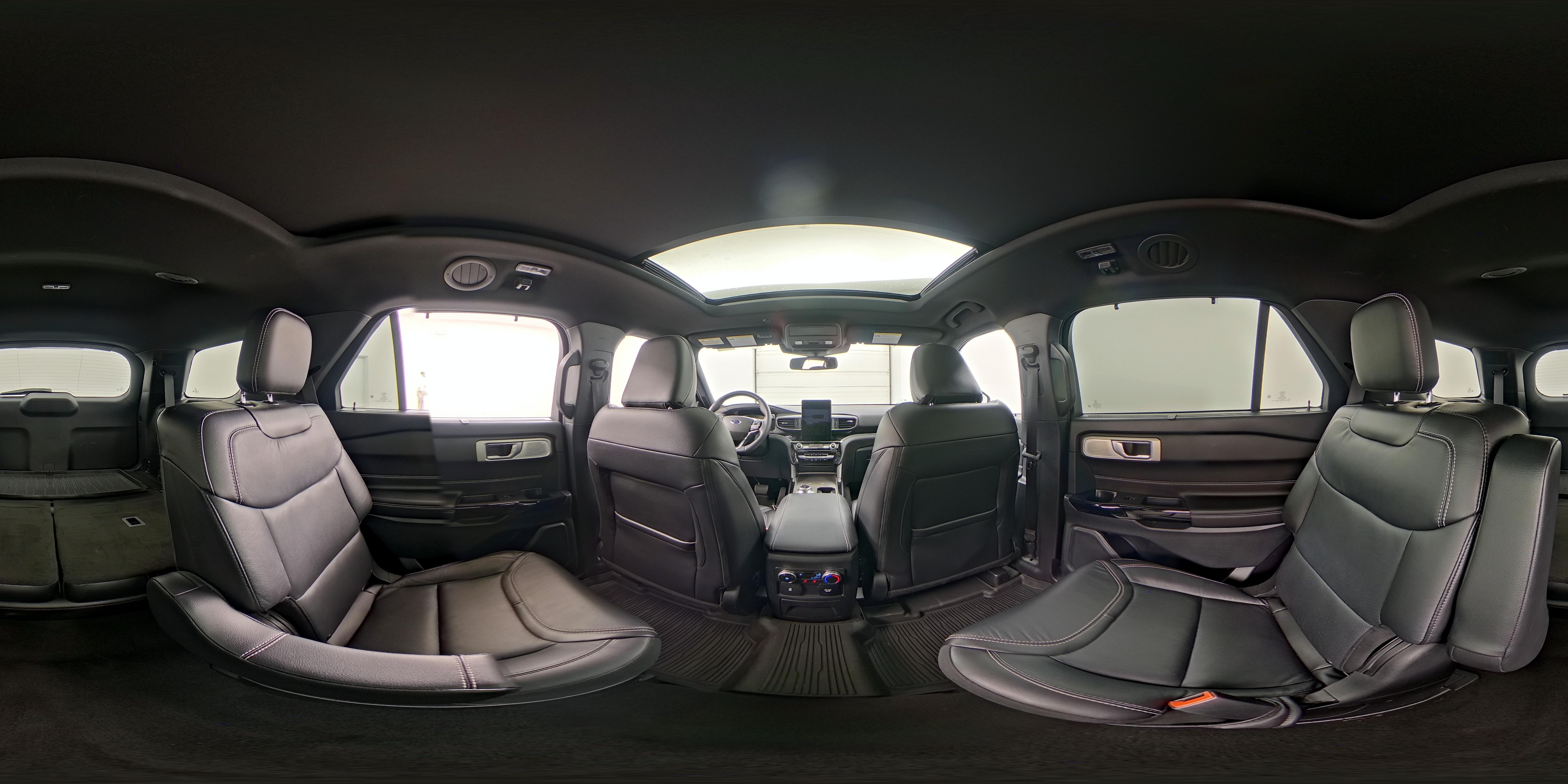 2022 Ford Explorer ST - Photo 29