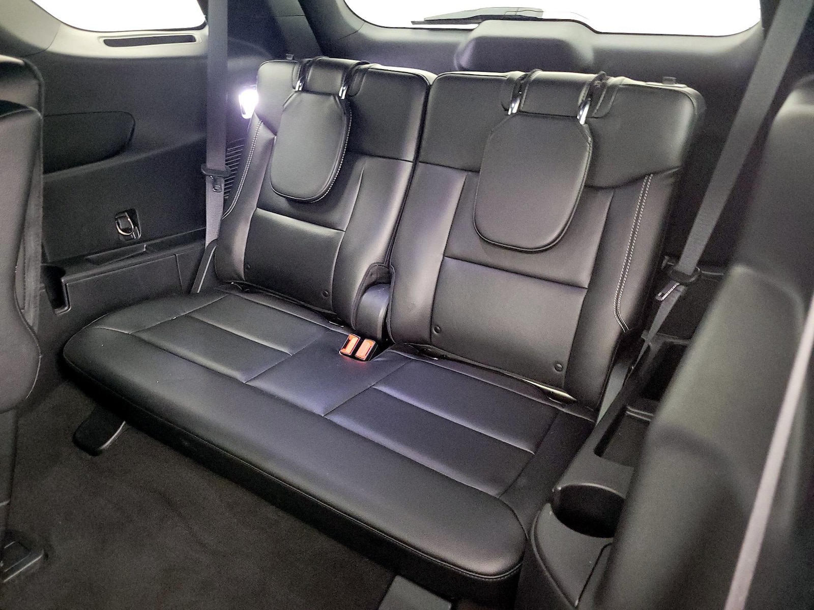 2022 Ford Explorer ST - Photo 23