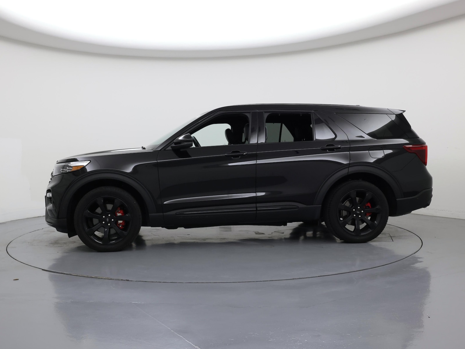 2022 Ford Explorer ST - Photo 4