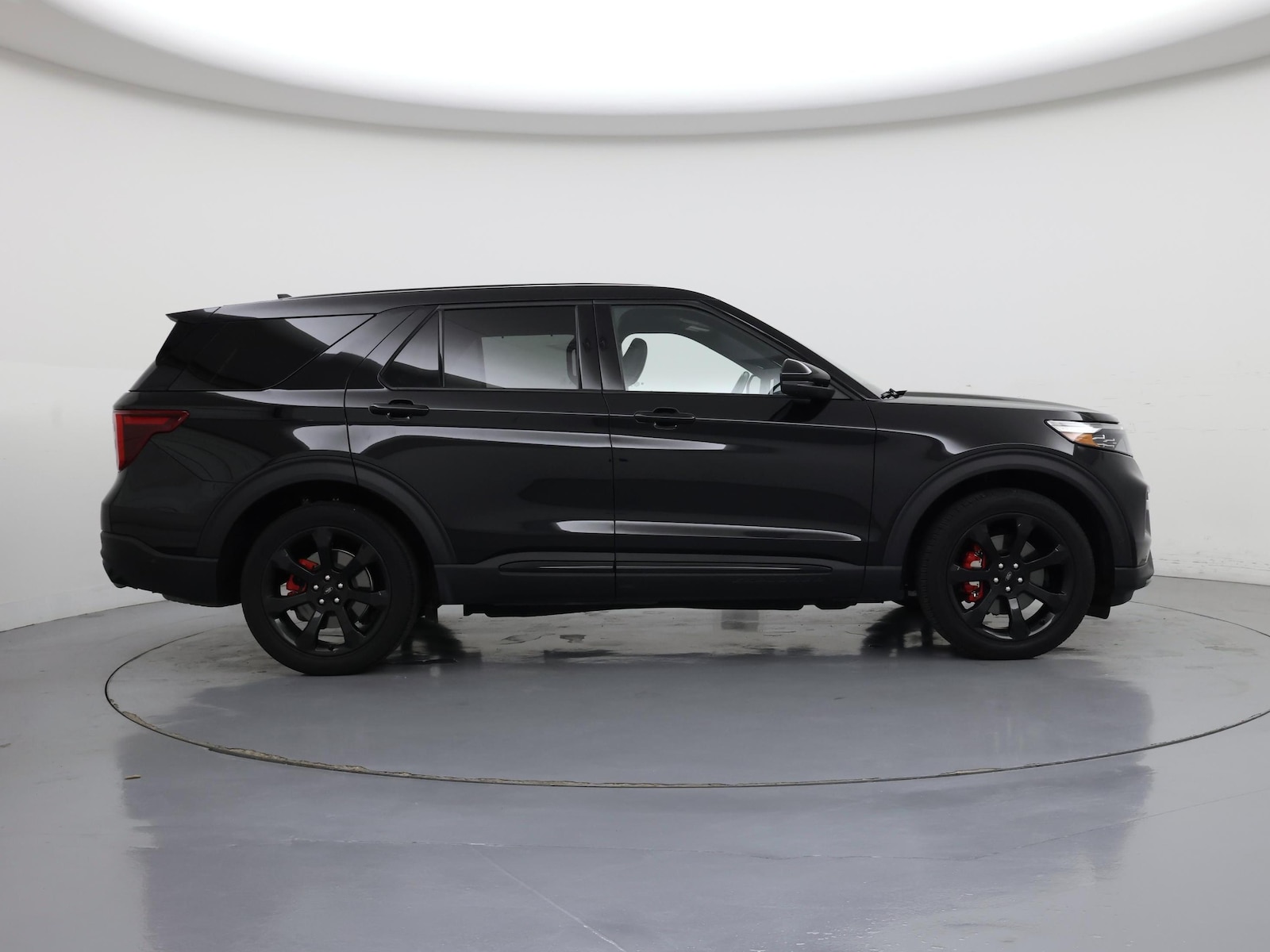 2022 Ford Explorer ST - Photo 8