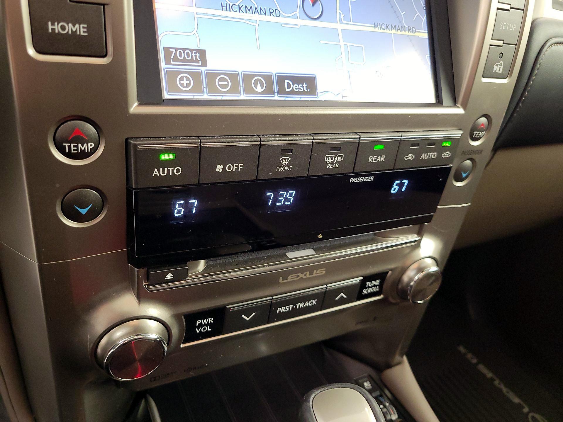 Thumbnail: 2020 Lexus GX - 17