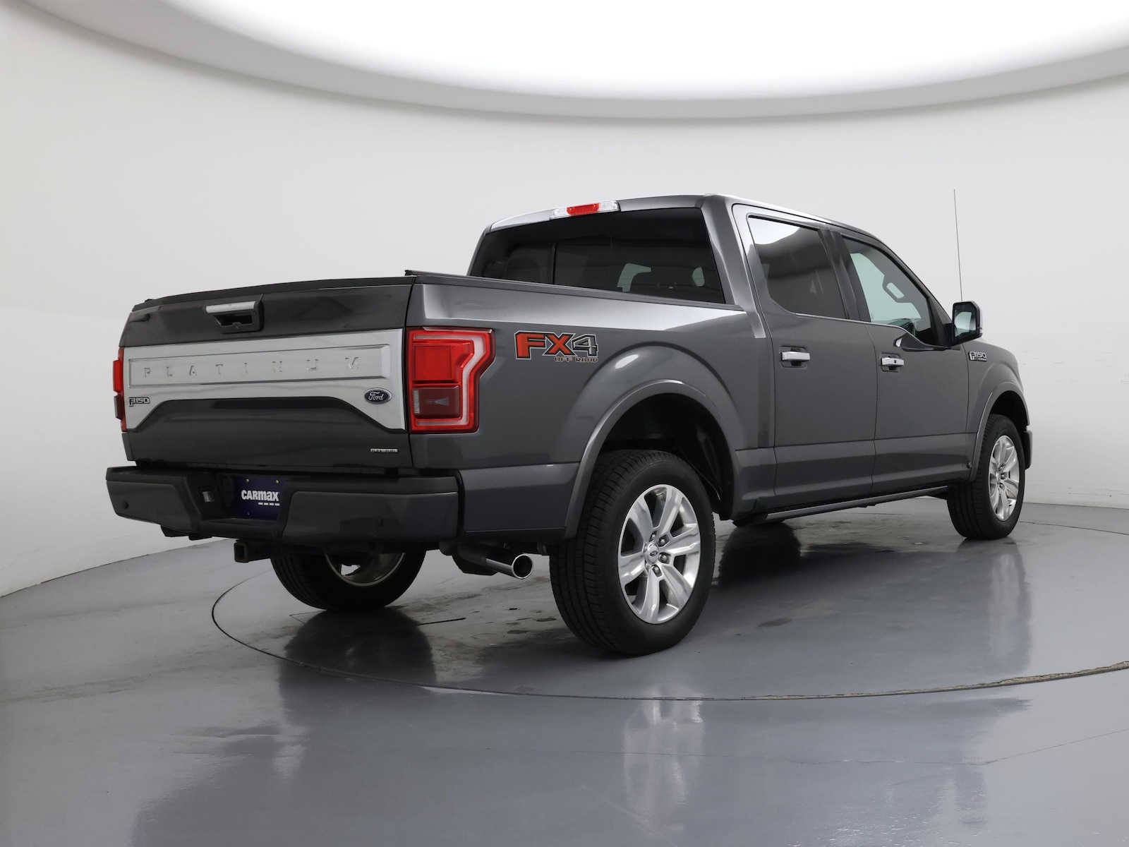 2016 Ford F-150 Platinum - Photo 9