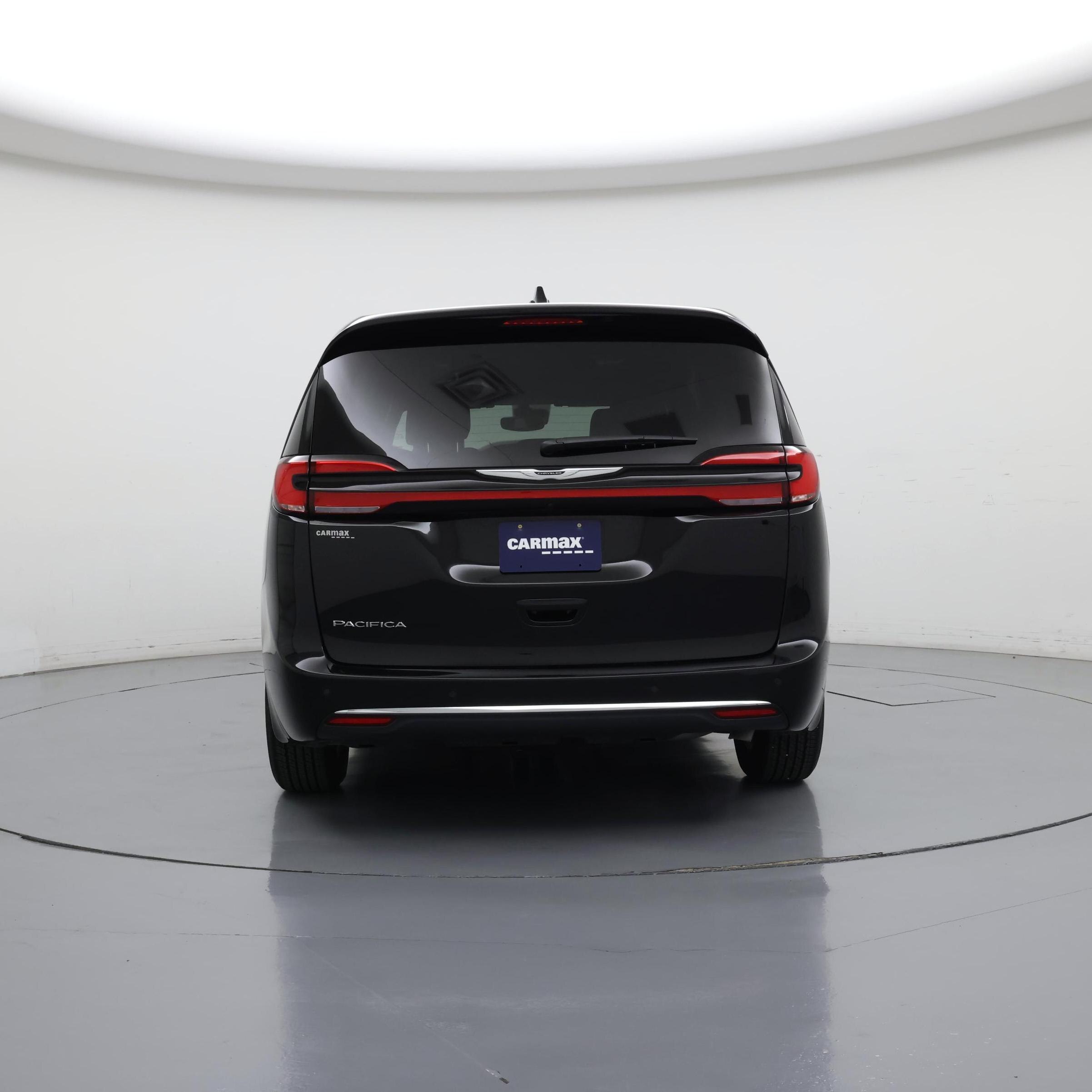 Thumbnail: 2025 Chrysler Pacifica - 6
