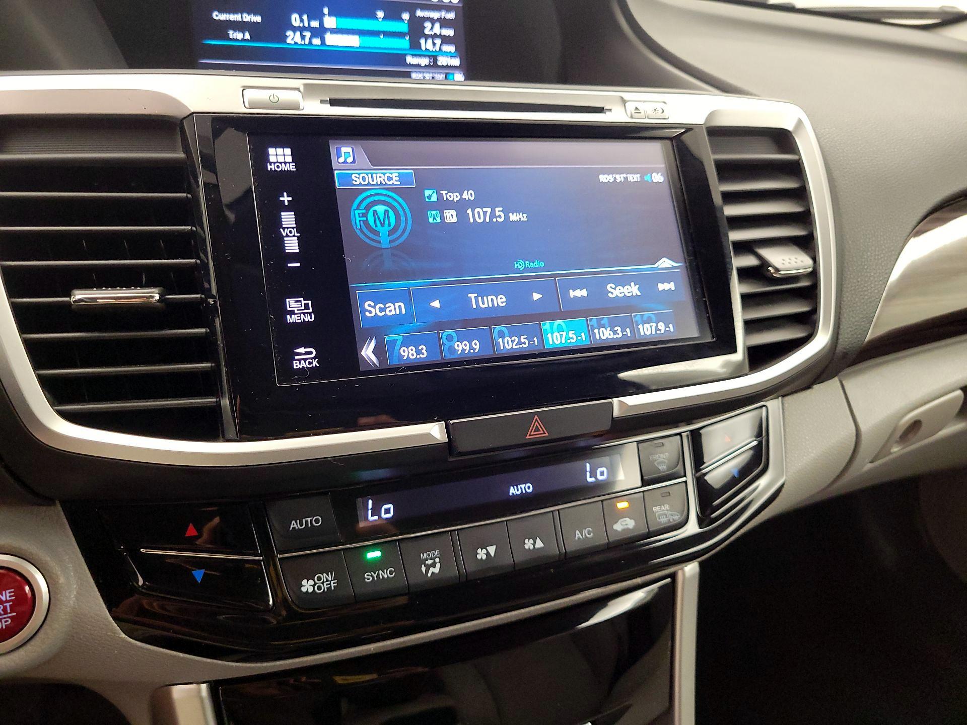 Thumbnail: 2016 Honda Accord - 15