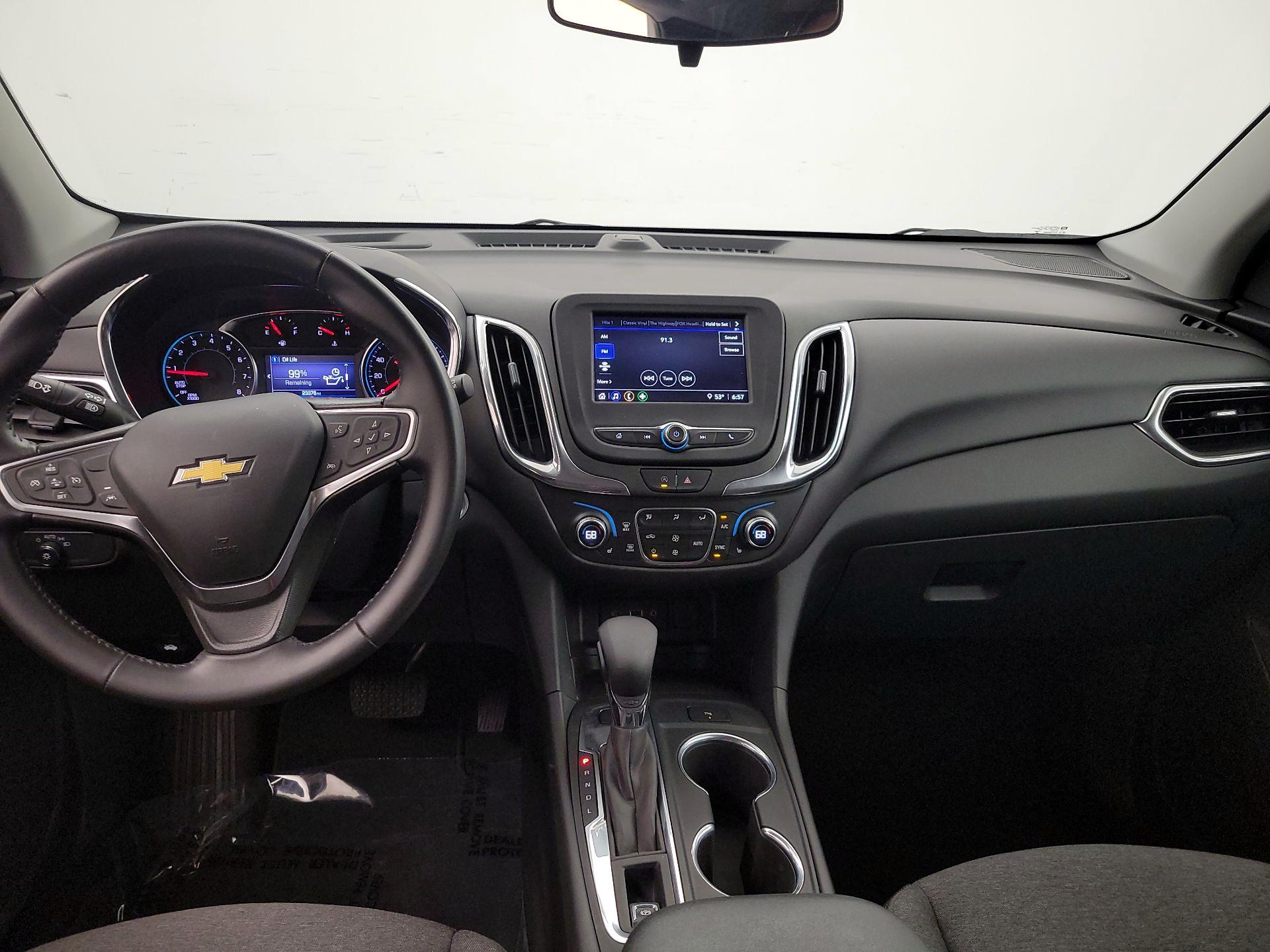 Thumbnail: 2022 Chevrolet Equinox - 9
