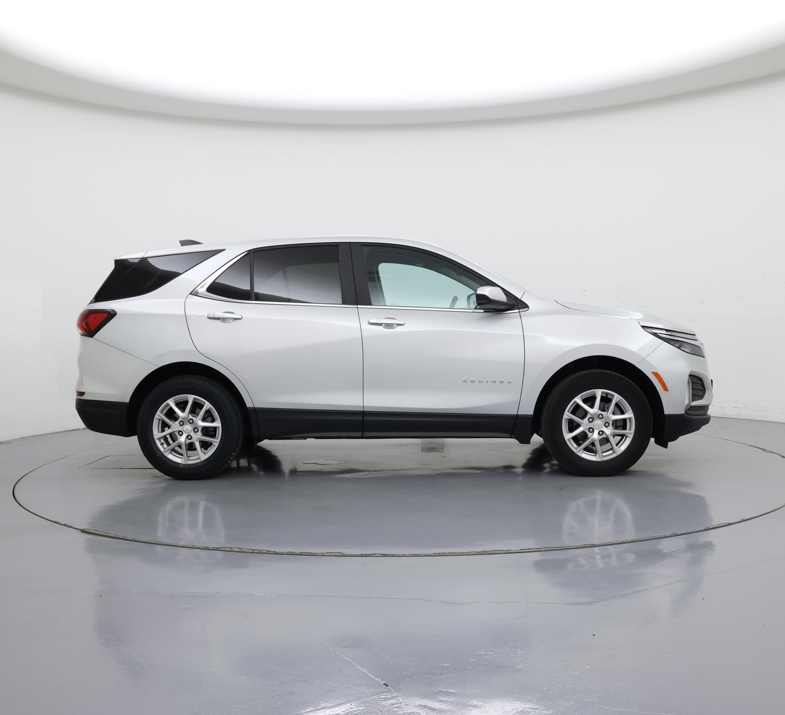 Thumbnail: 2022 Chevrolet Equinox - 7