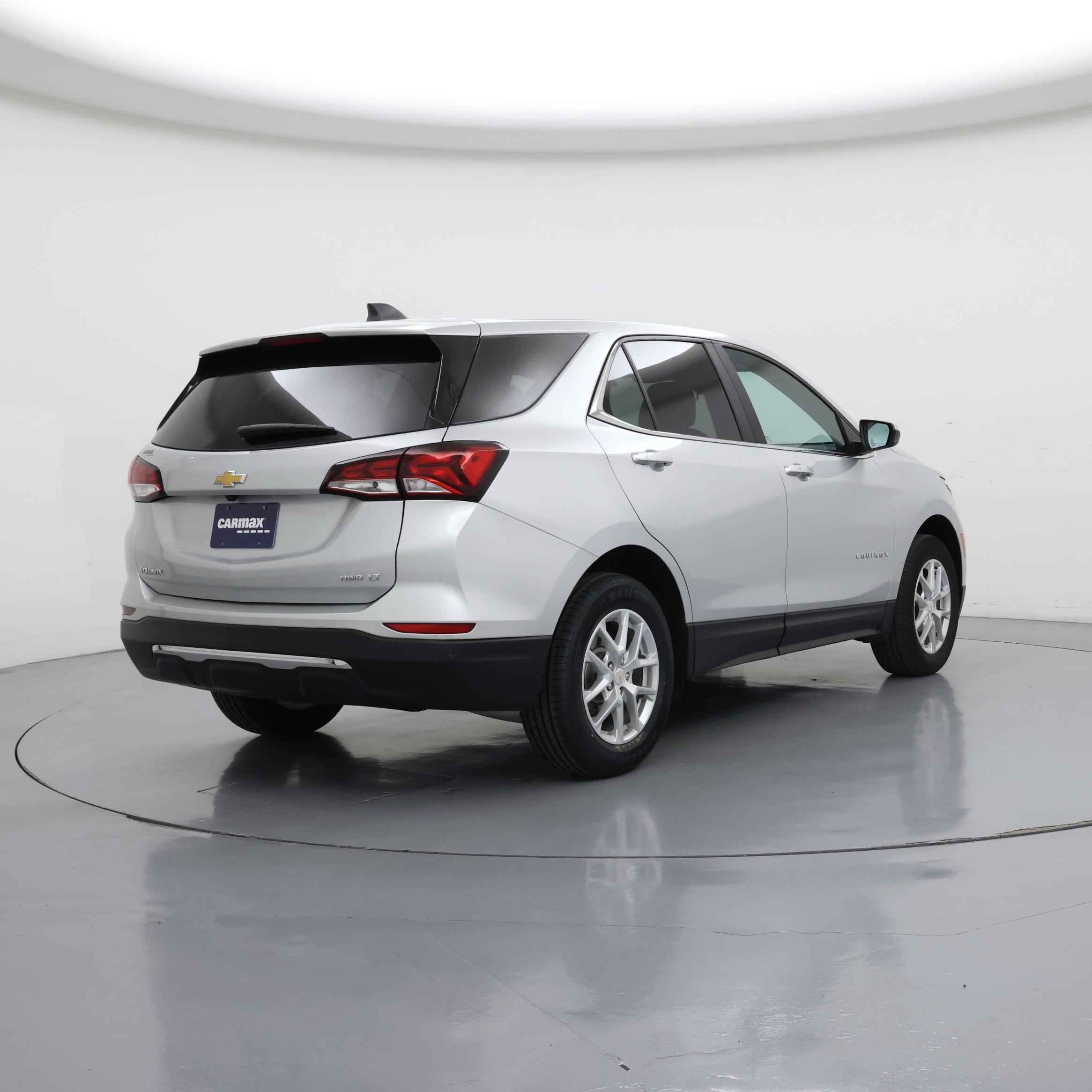 Thumbnail: 2022 Chevrolet Equinox - 8