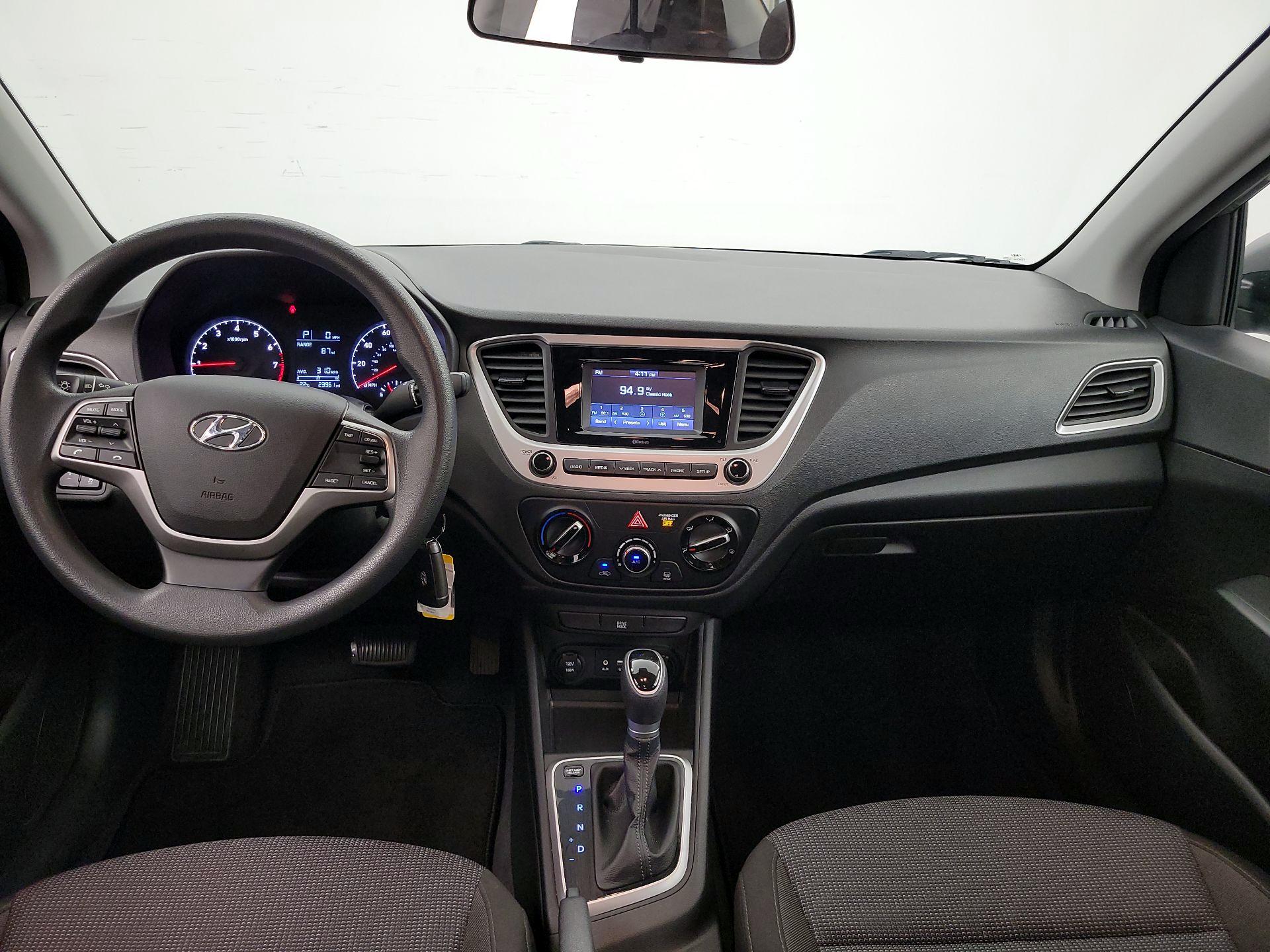 Thumbnail: 2022 Hyundai Accent - 9