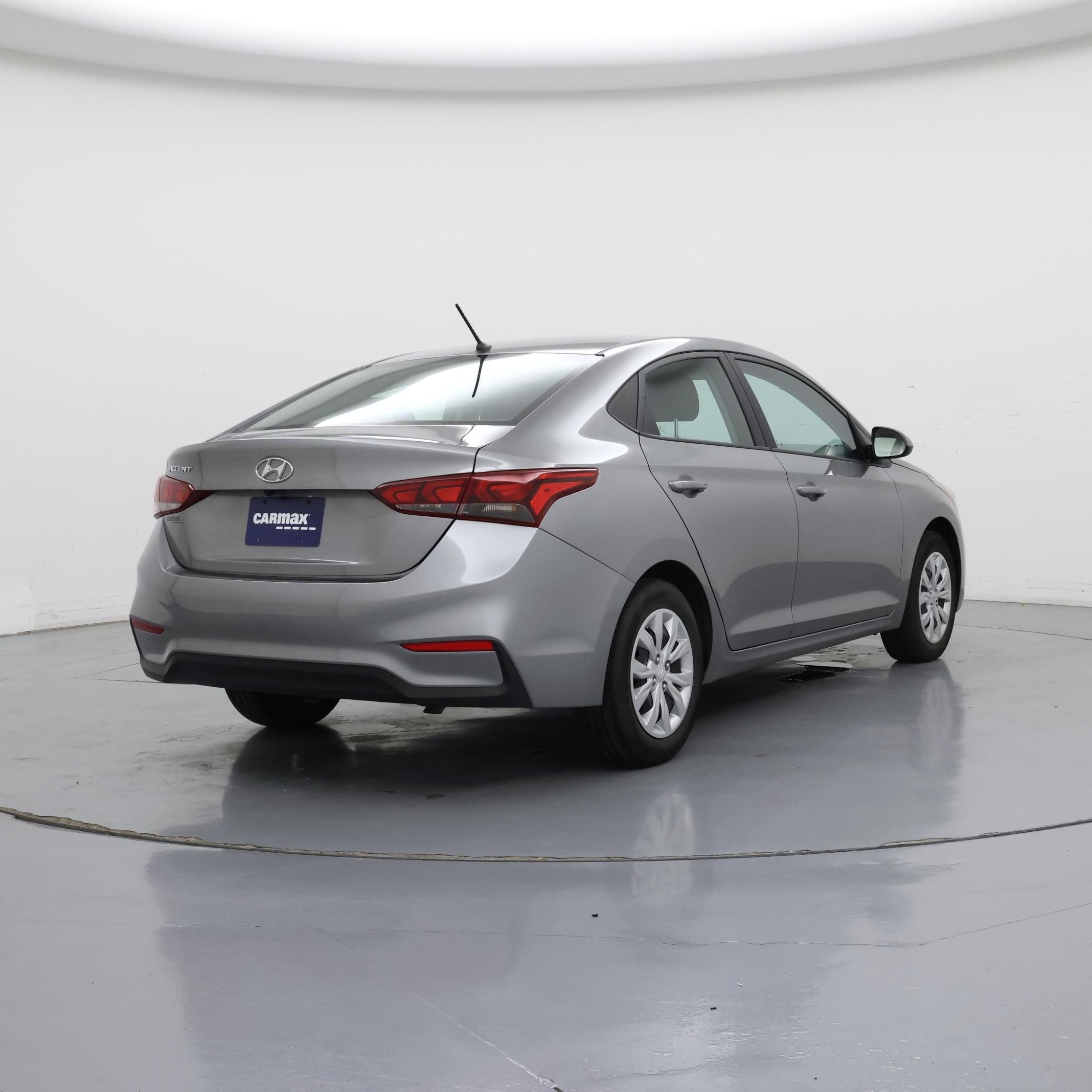 Thumbnail: 2022 Hyundai Accent - 8