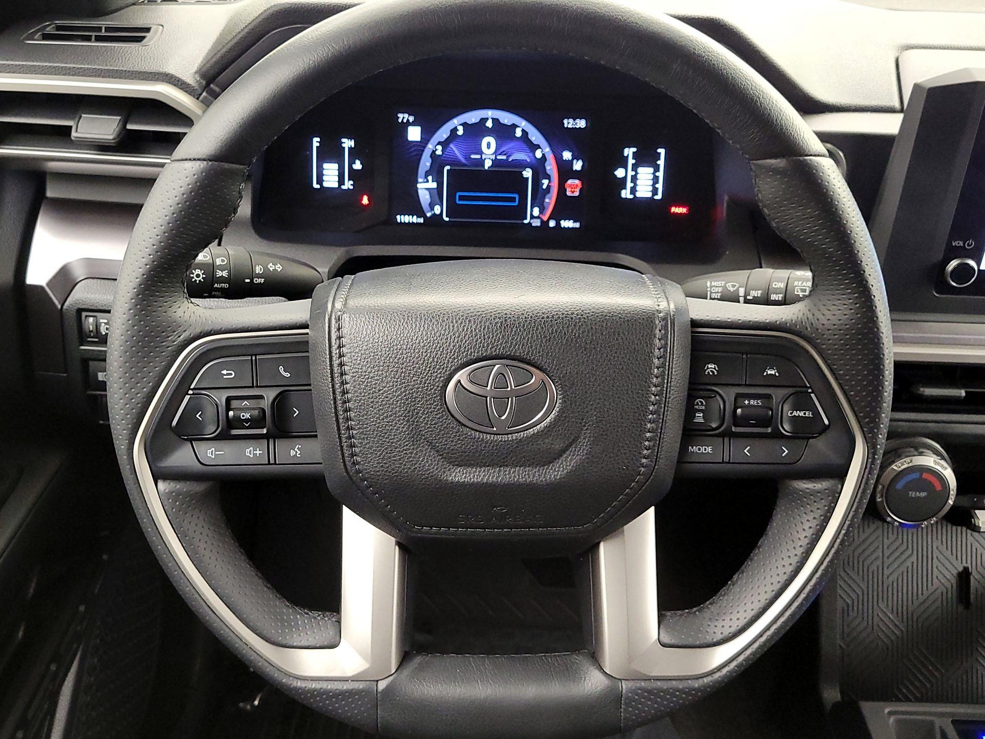 Thumbnail: 2025 Toyota 4Runner - 10