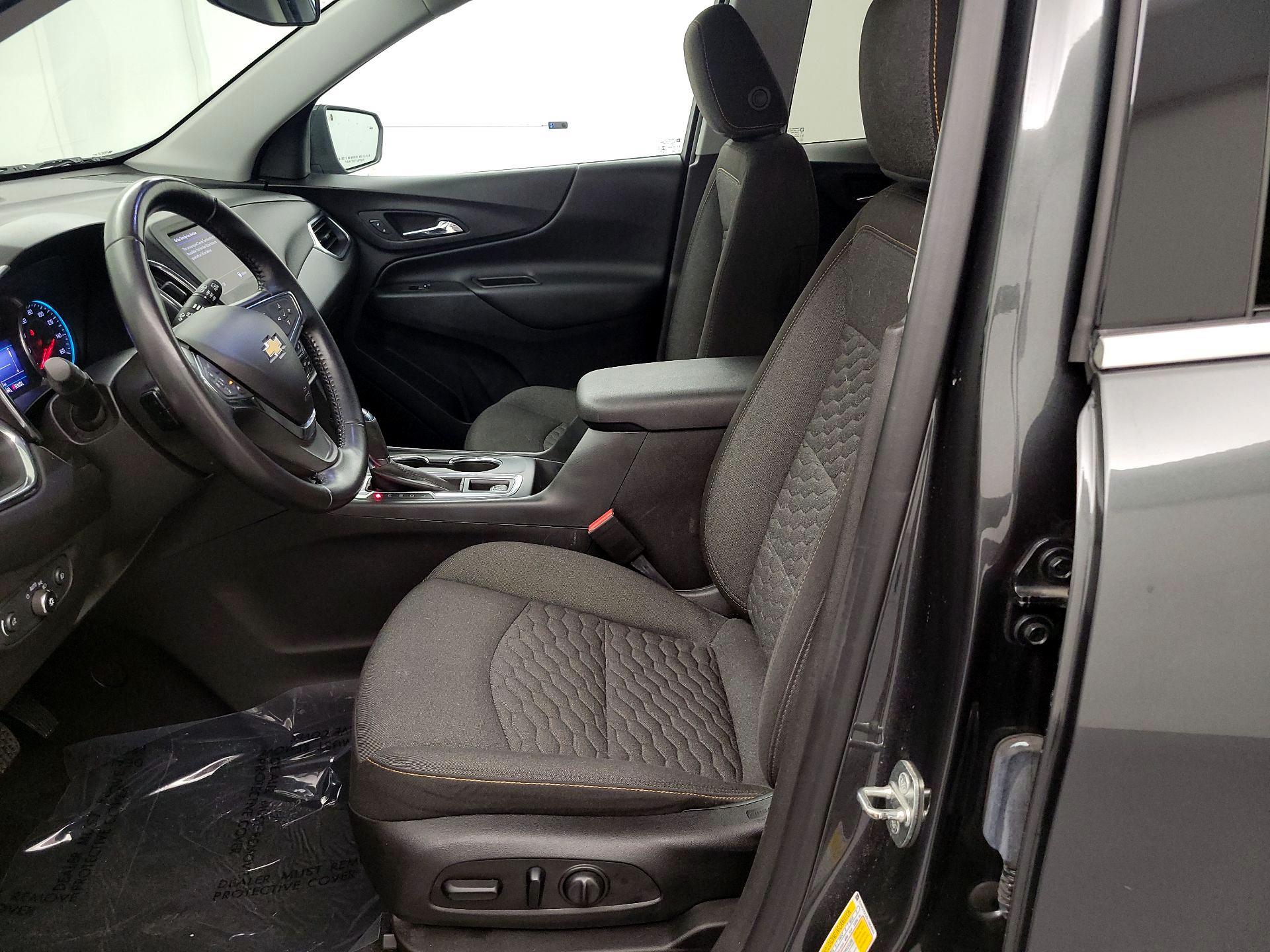 Thumbnail: 2020 Chevrolet Equinox - 11