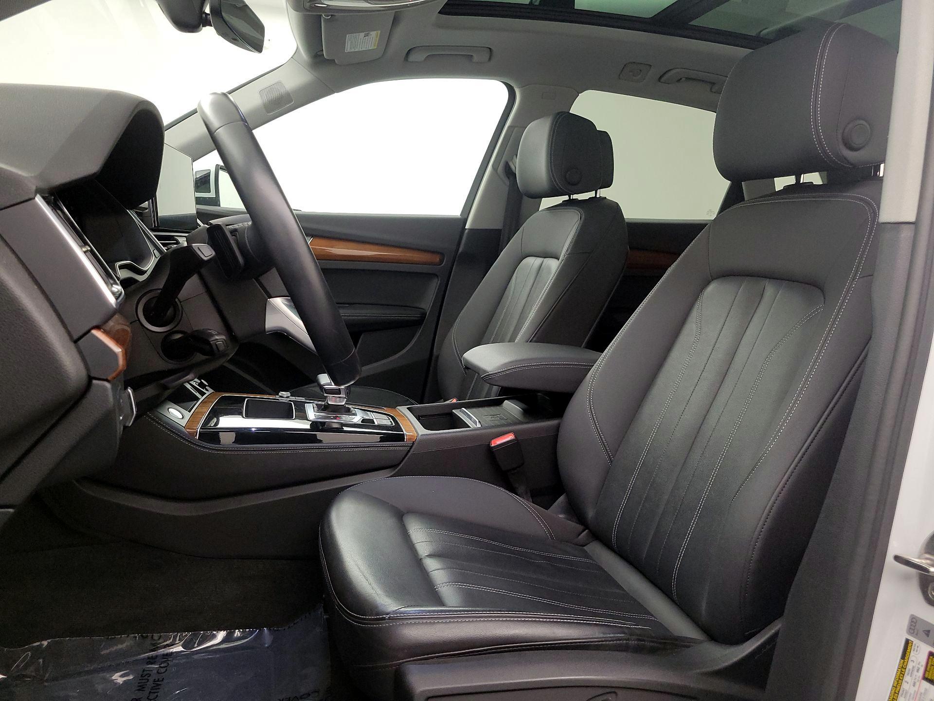 Thumbnail: 2021 Audi Q5 - 11