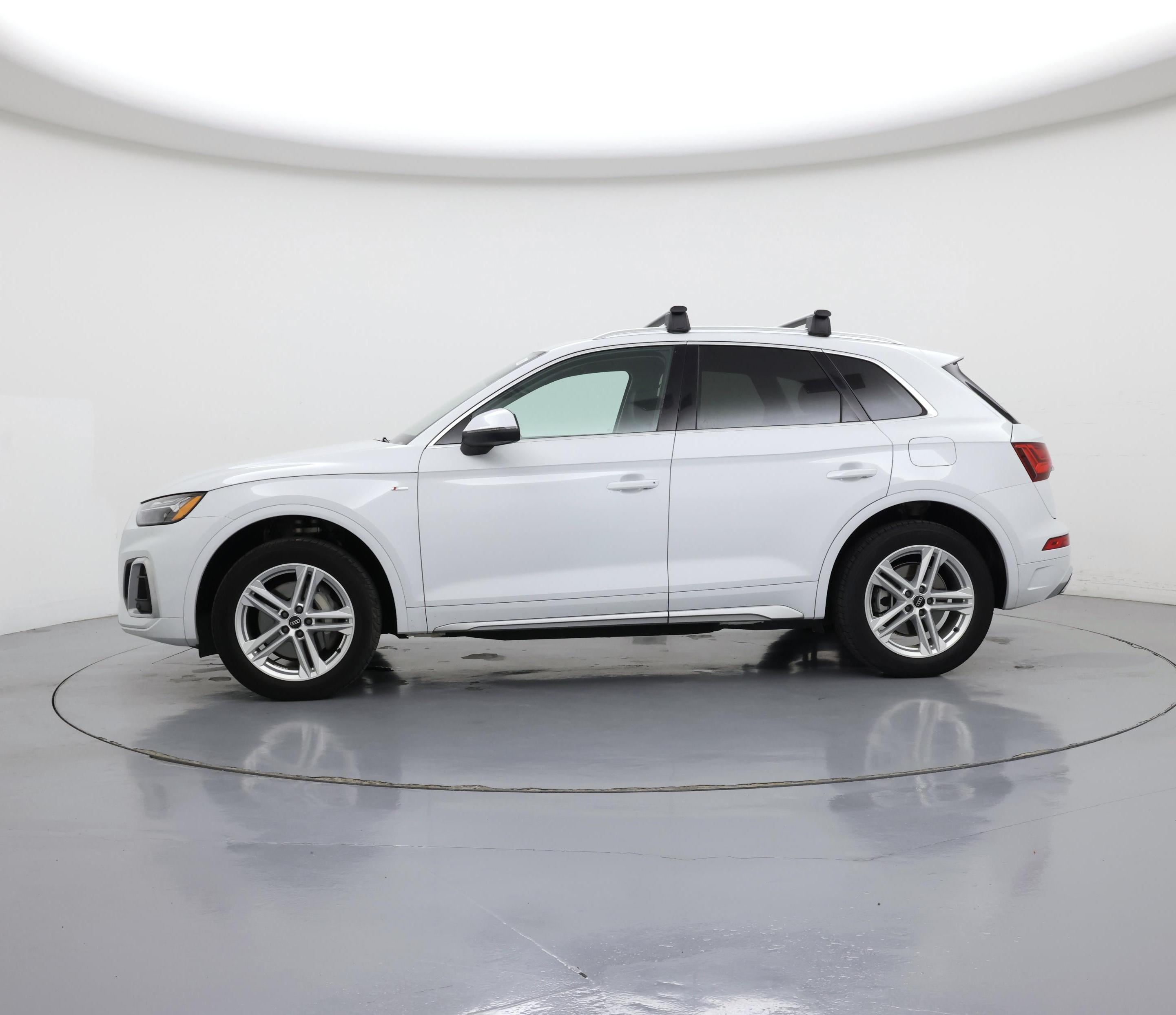 Thumbnail: 2021 Audi Q5 - 3
