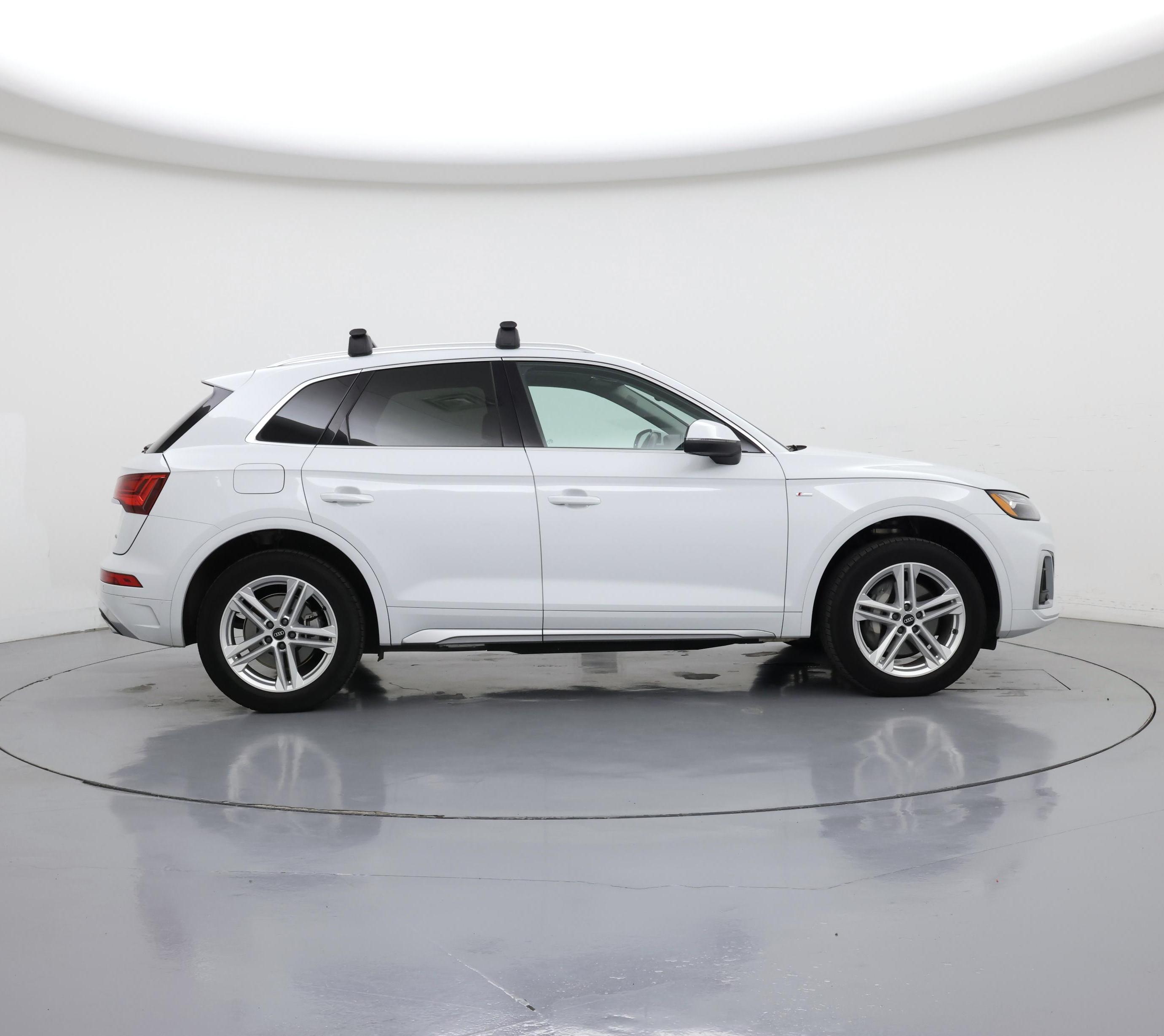 Thumbnail: 2021 Audi Q5 - 7