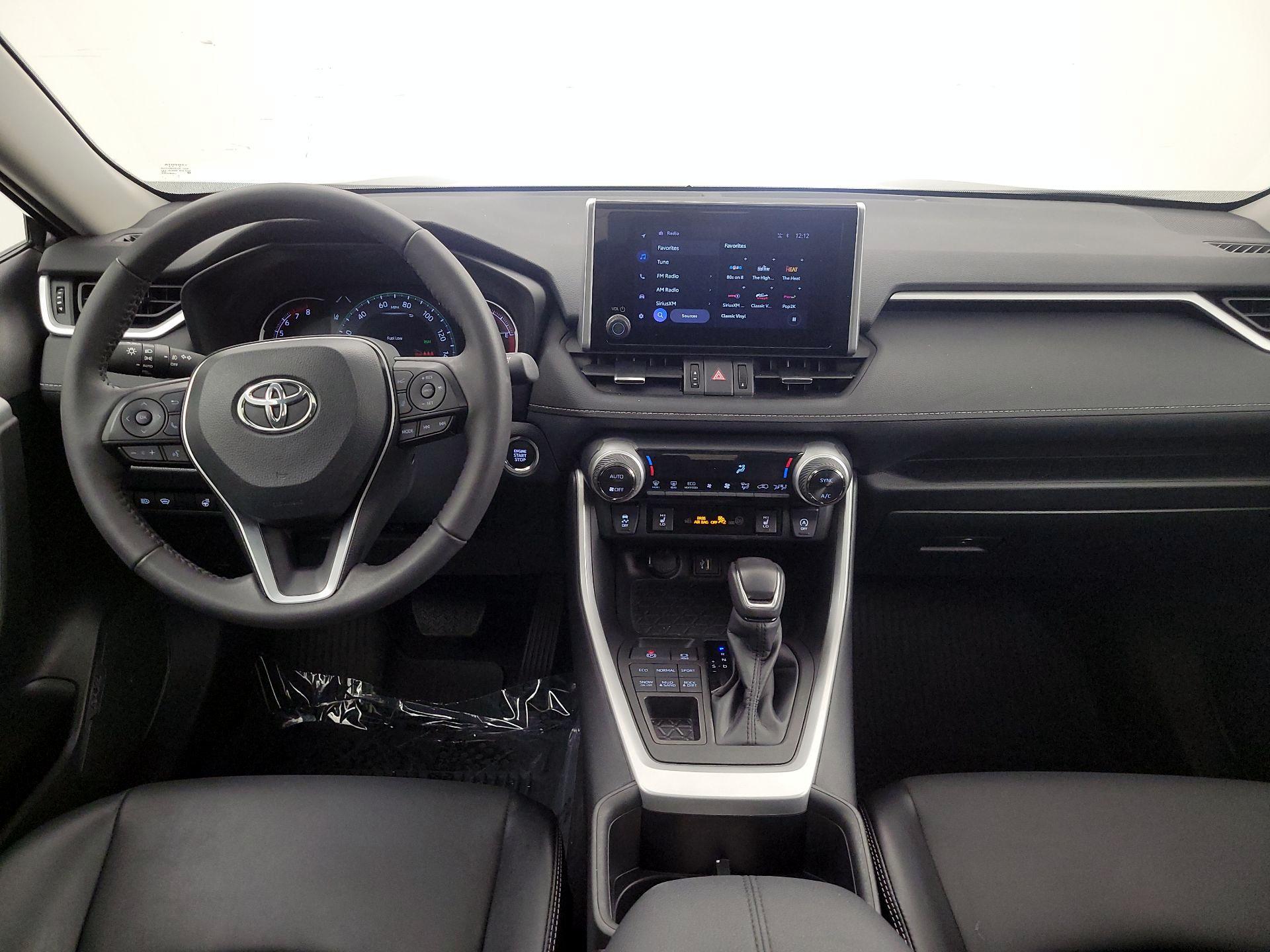 Thumbnail: 2023 Toyota RAV4 - 9