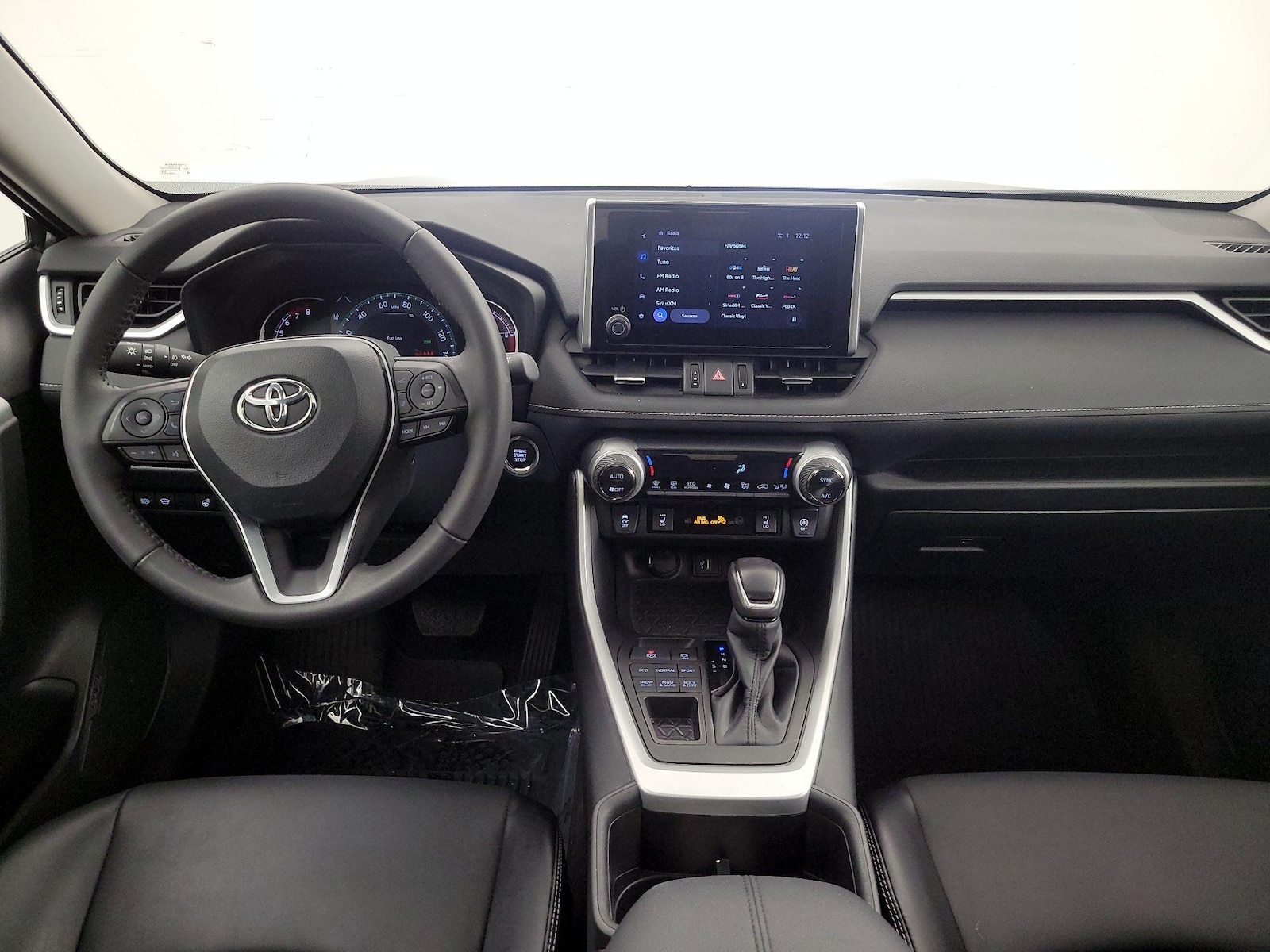 2023 Toyota RAV4 XLE Premium - Photo 10