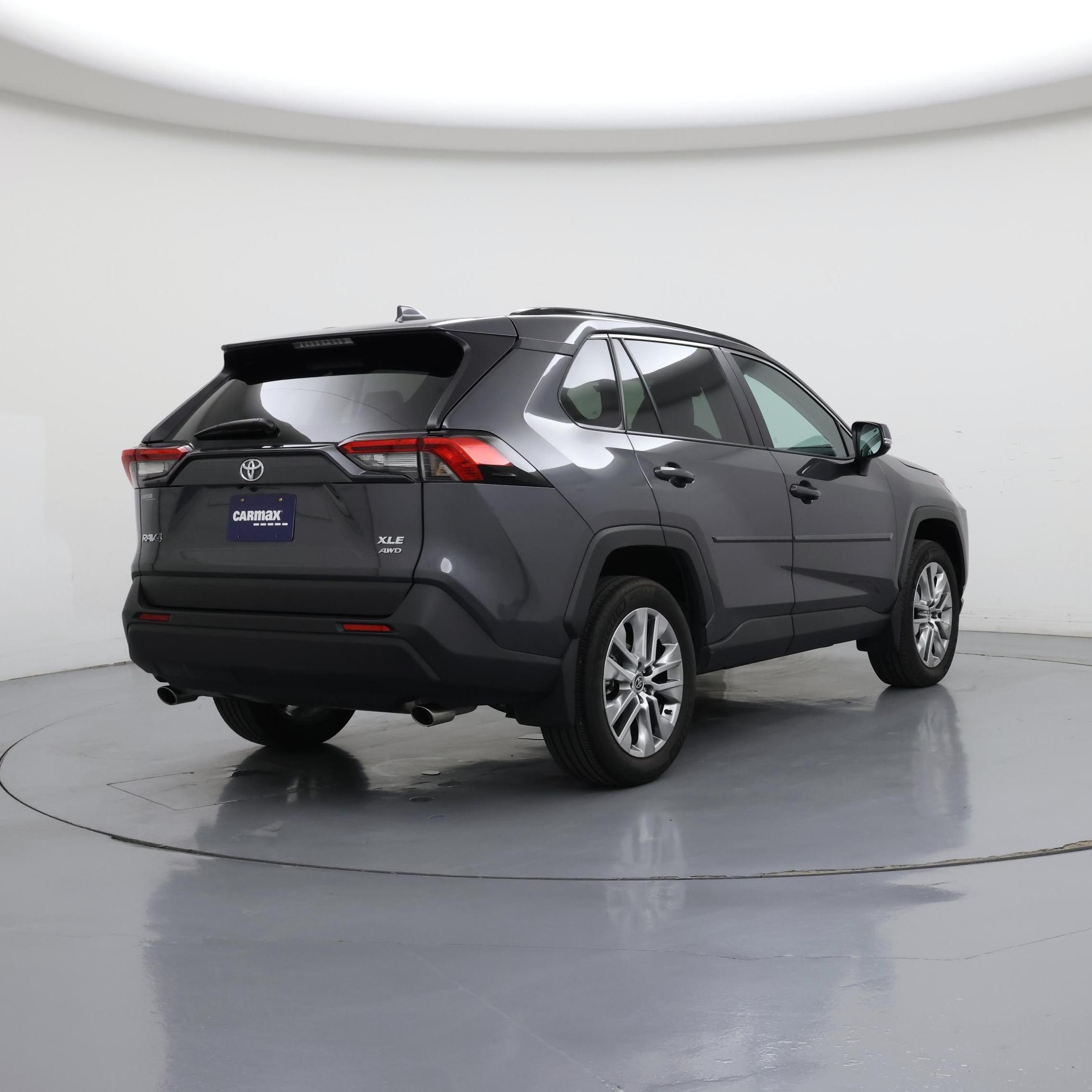 Thumbnail: 2023 Toyota RAV4 - 8