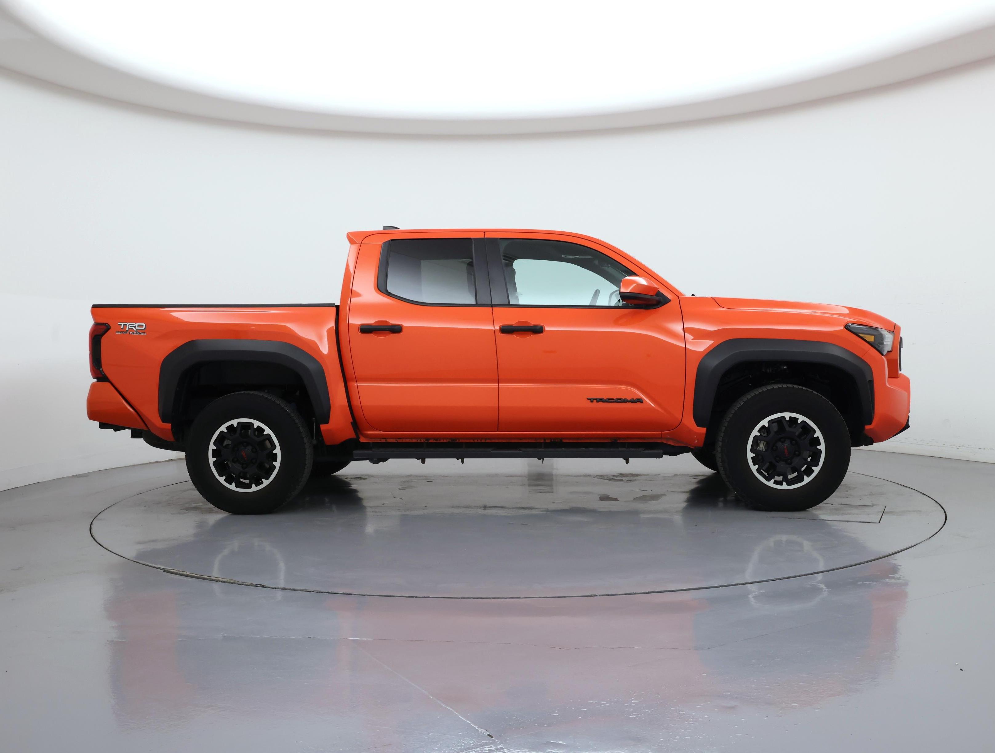 Thumbnail: 2024 Toyota Tacoma - 7