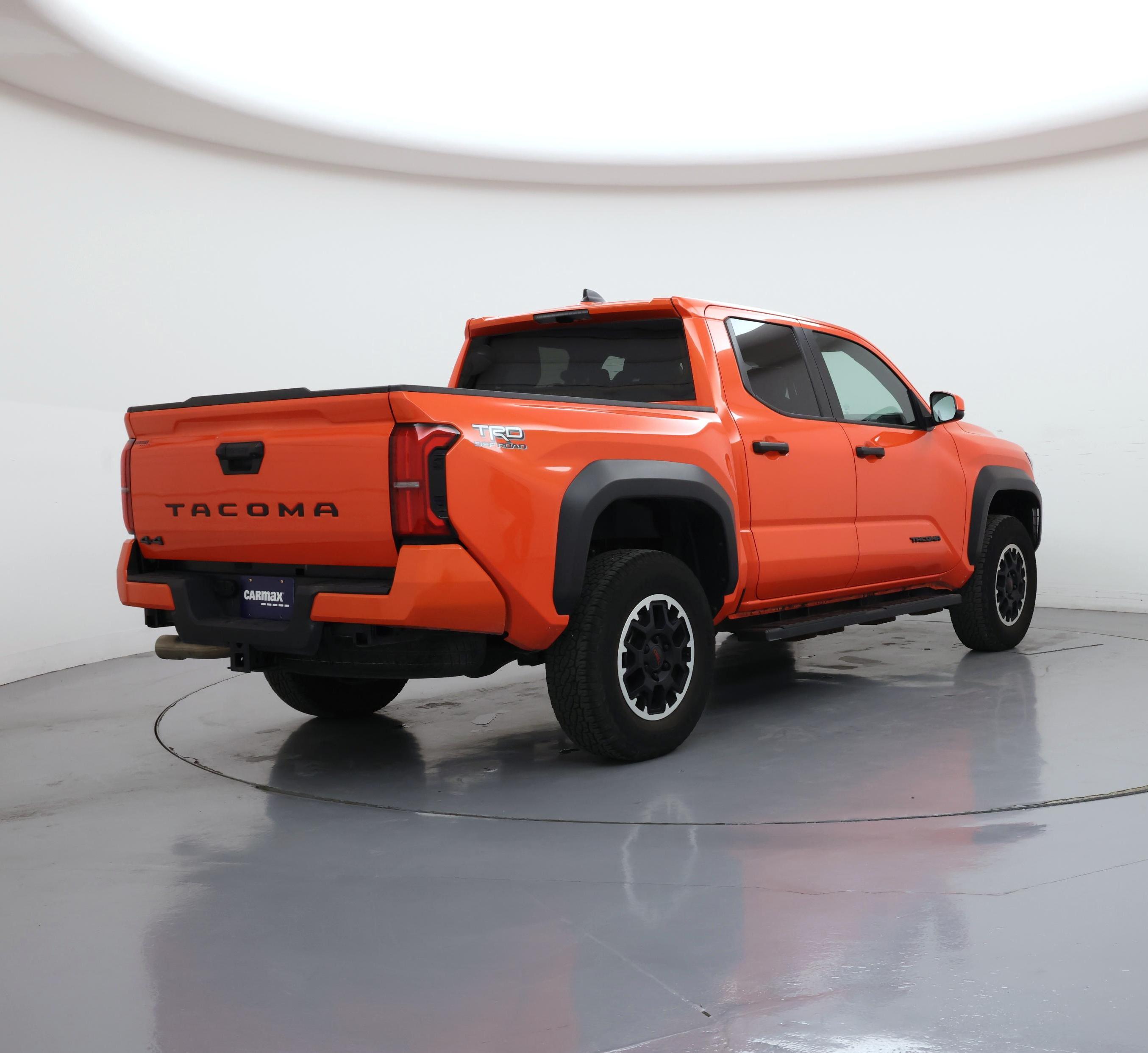 Thumbnail: 2024 Toyota Tacoma - 8