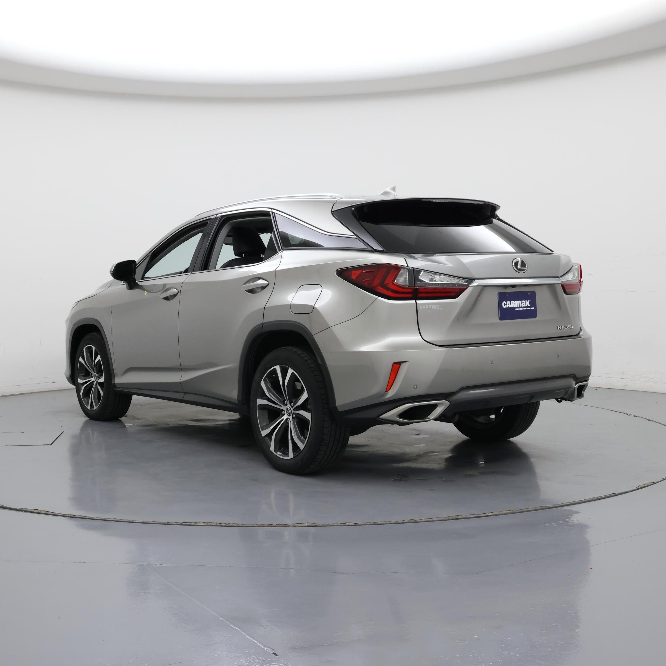 Thumbnail: 2019 Lexus RX - 2