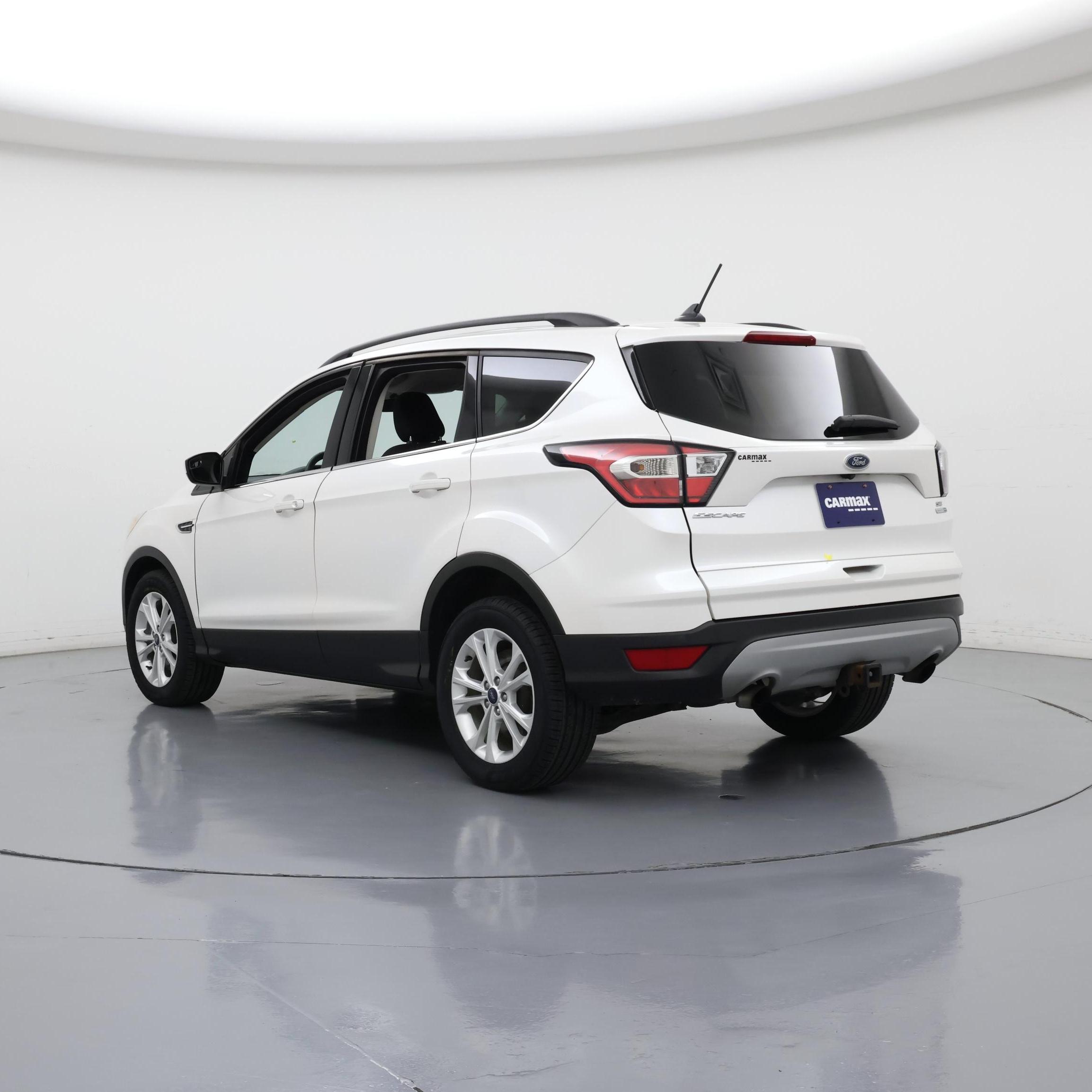 Thumbnail: 2018 Ford Escape - 2