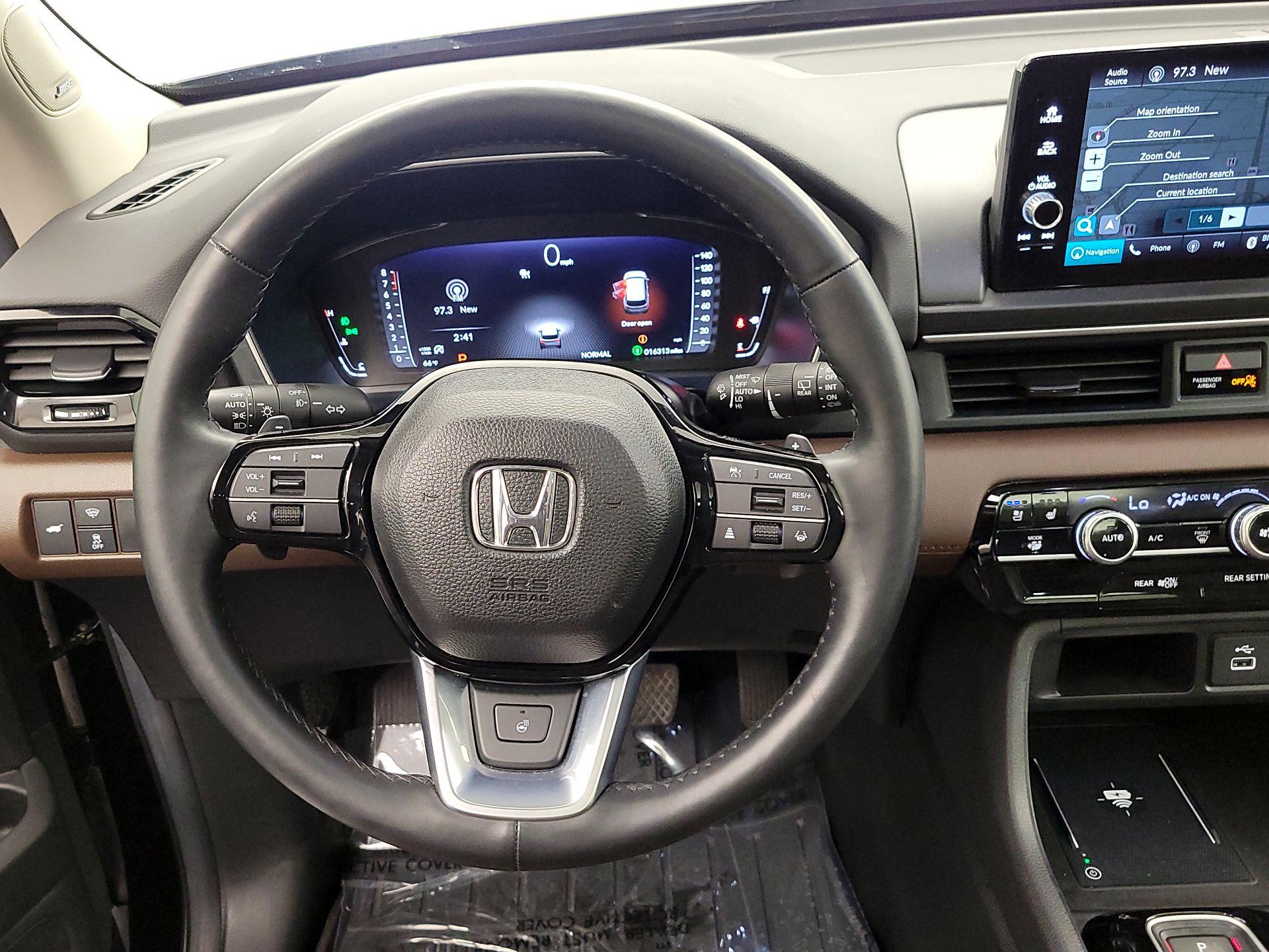 Thumbnail: 2024 Honda Pilot - 10