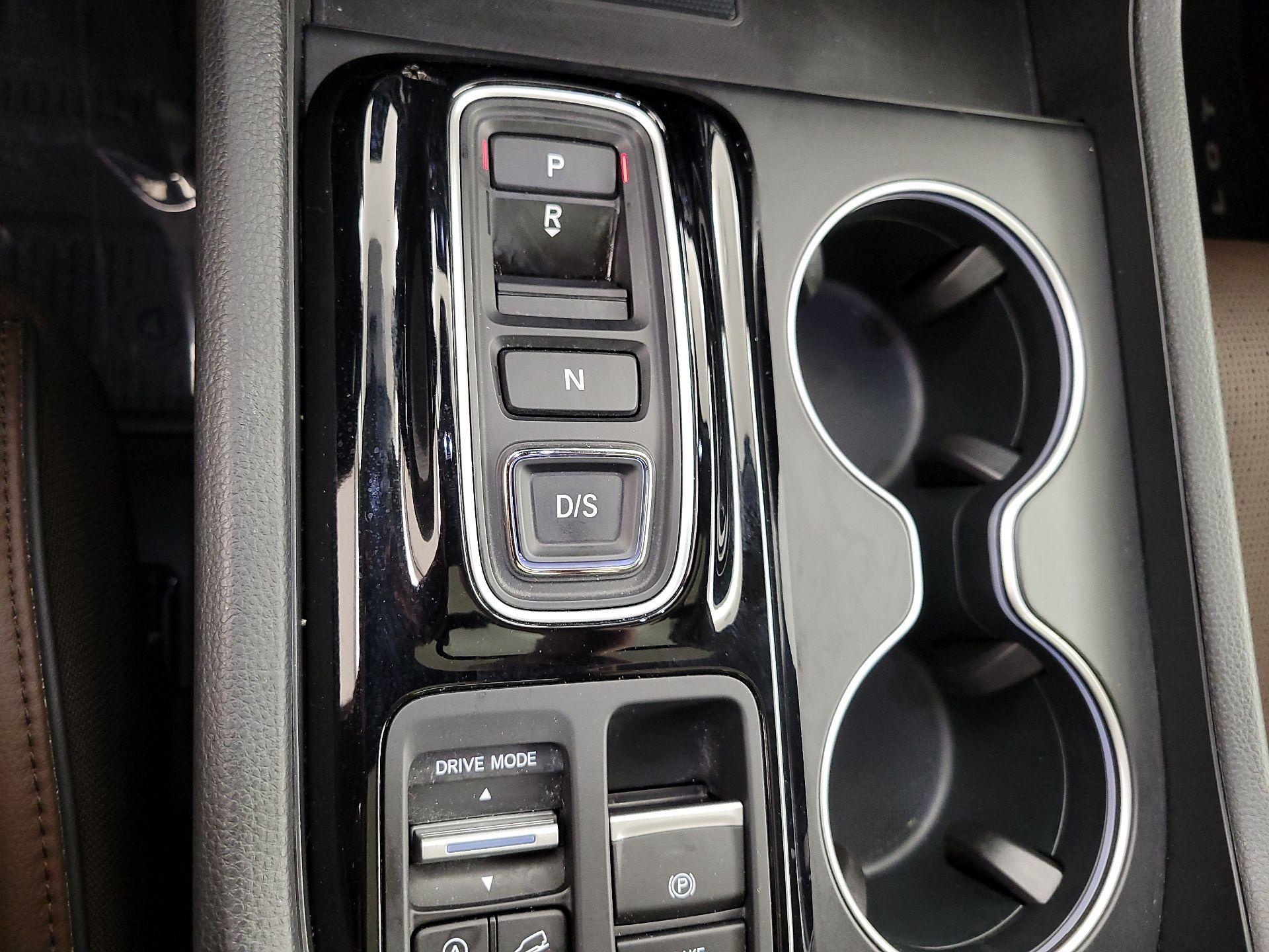 Thumbnail: 2024 Honda Pilot - 18