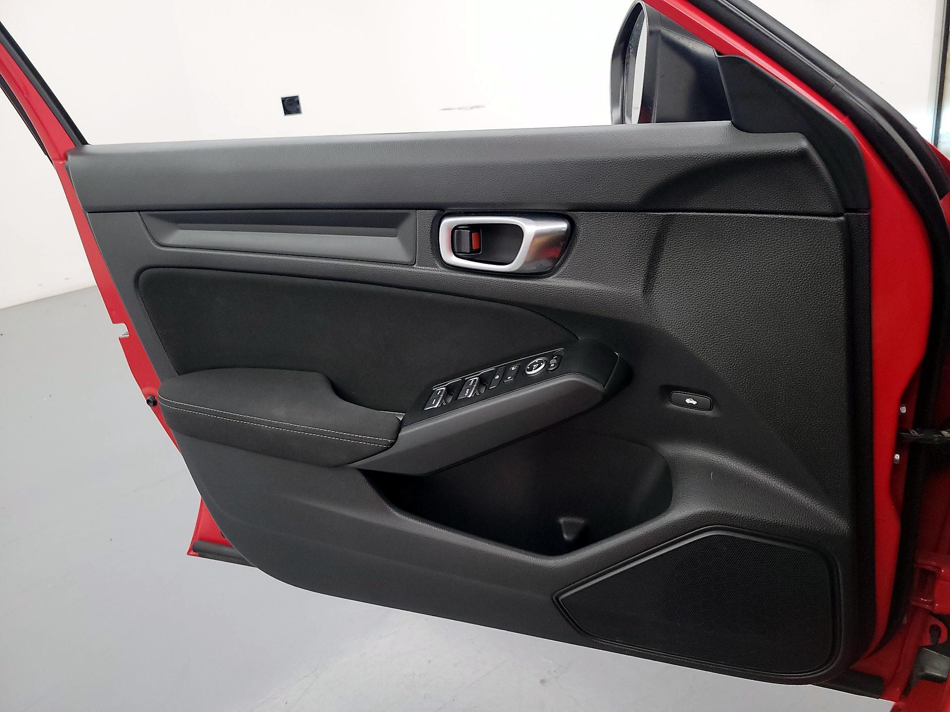 Thumbnail: 2023 Honda Civic - 12