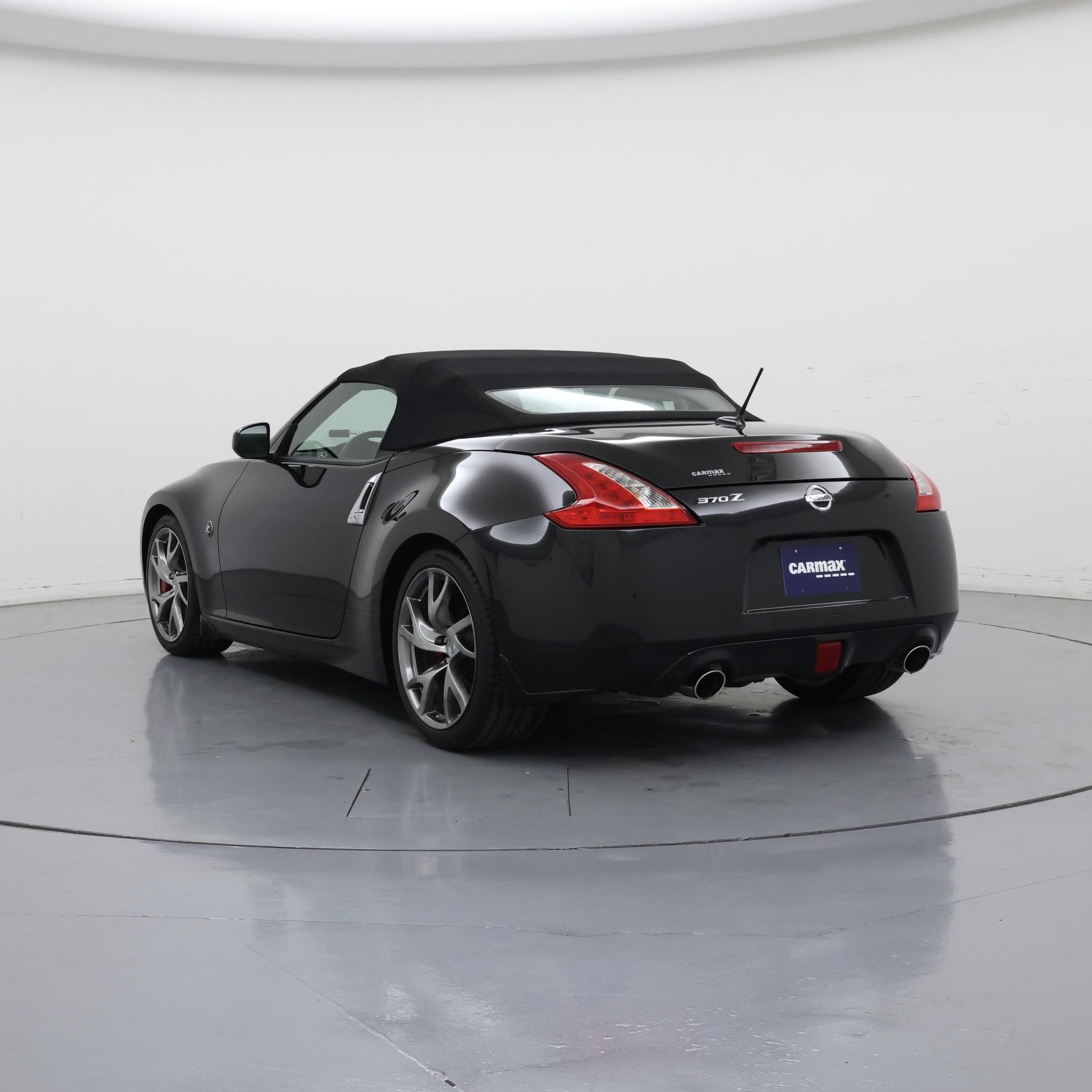 Thumbnail: 2014 Nissan Z - 2