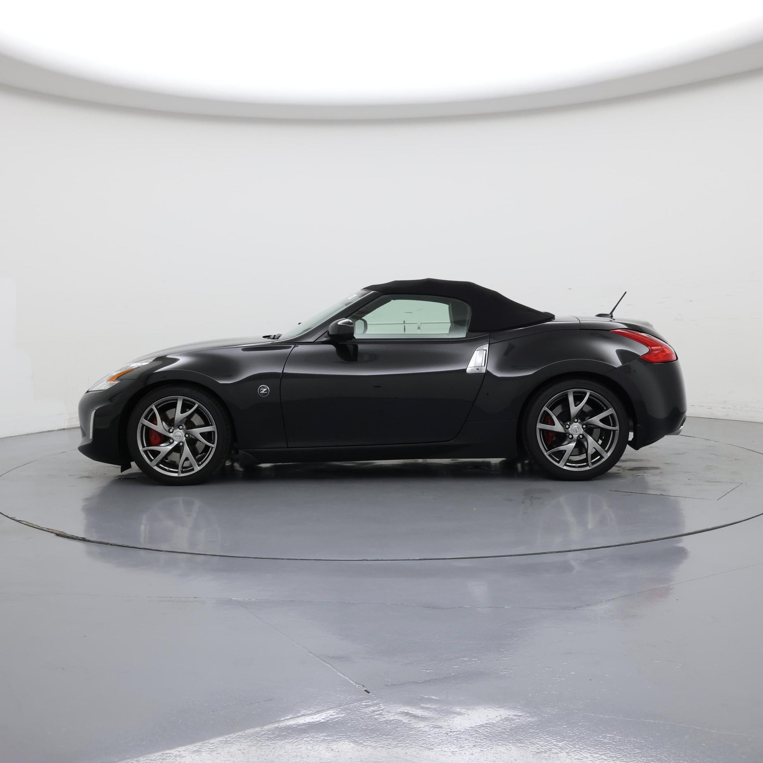Thumbnail: 2014 Nissan Z - 3