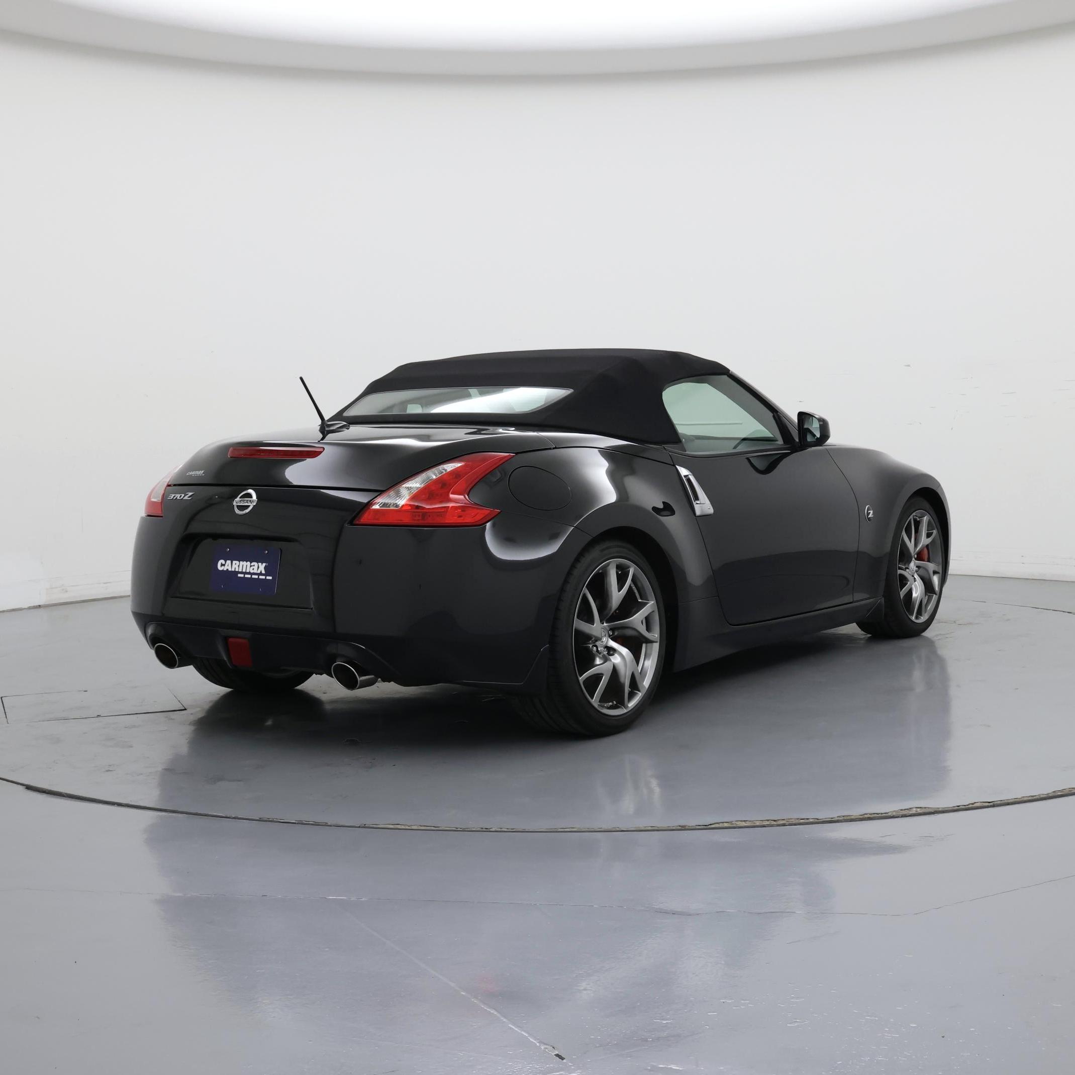 Thumbnail: 2014 Nissan Z - 8