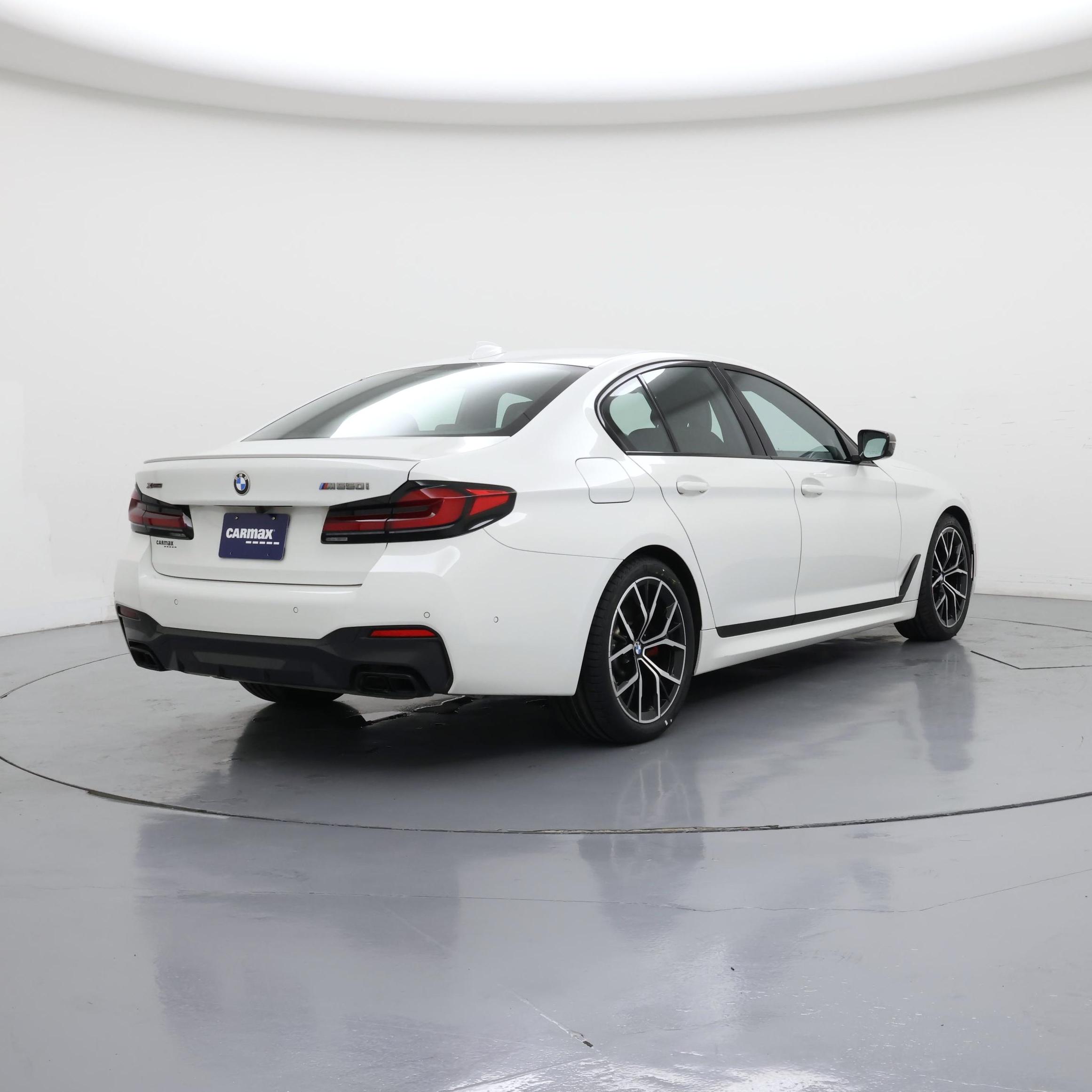 Thumbnail: 2022 BMW 5 Series - 8