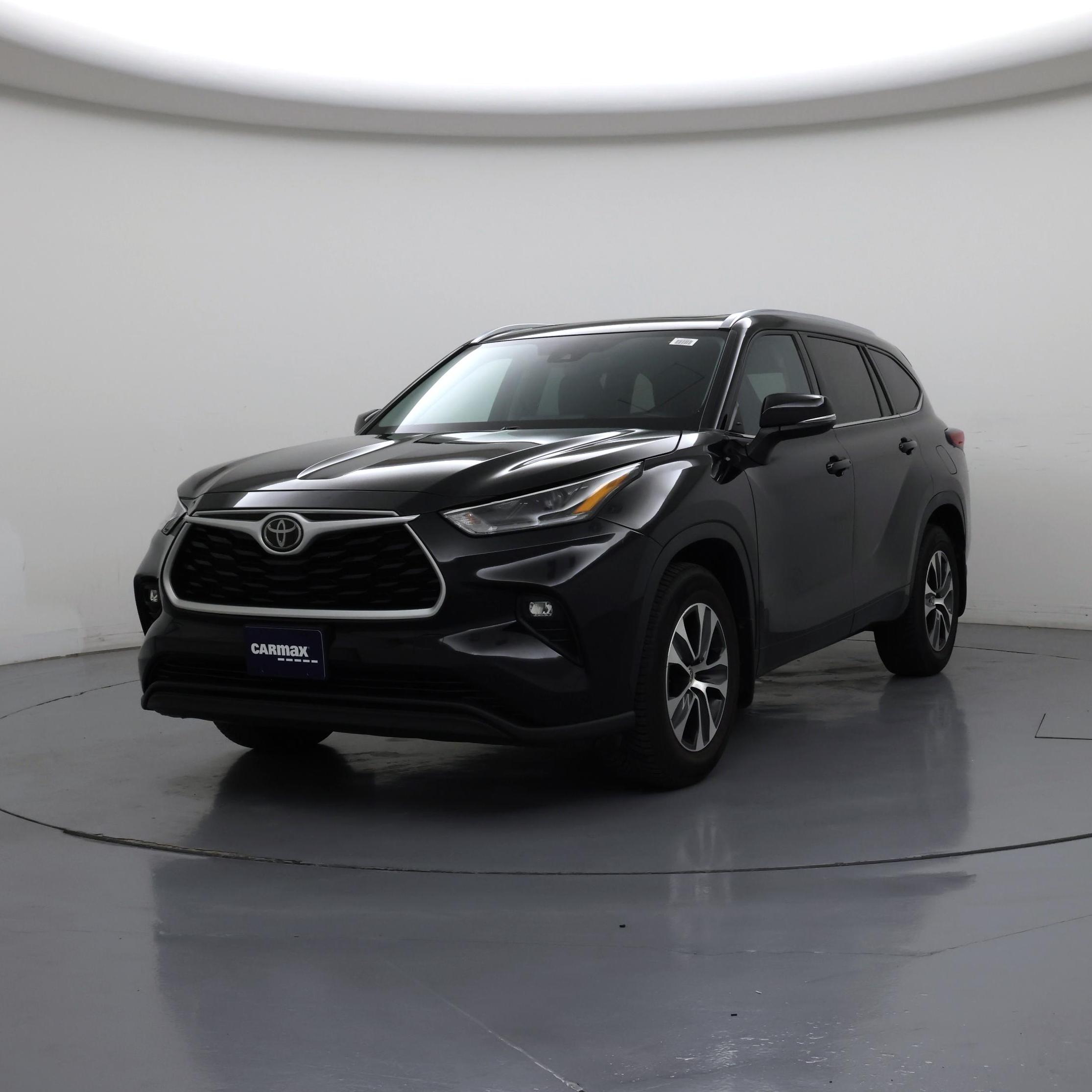 Thumbnail: 2021 Toyota Highlander - 4