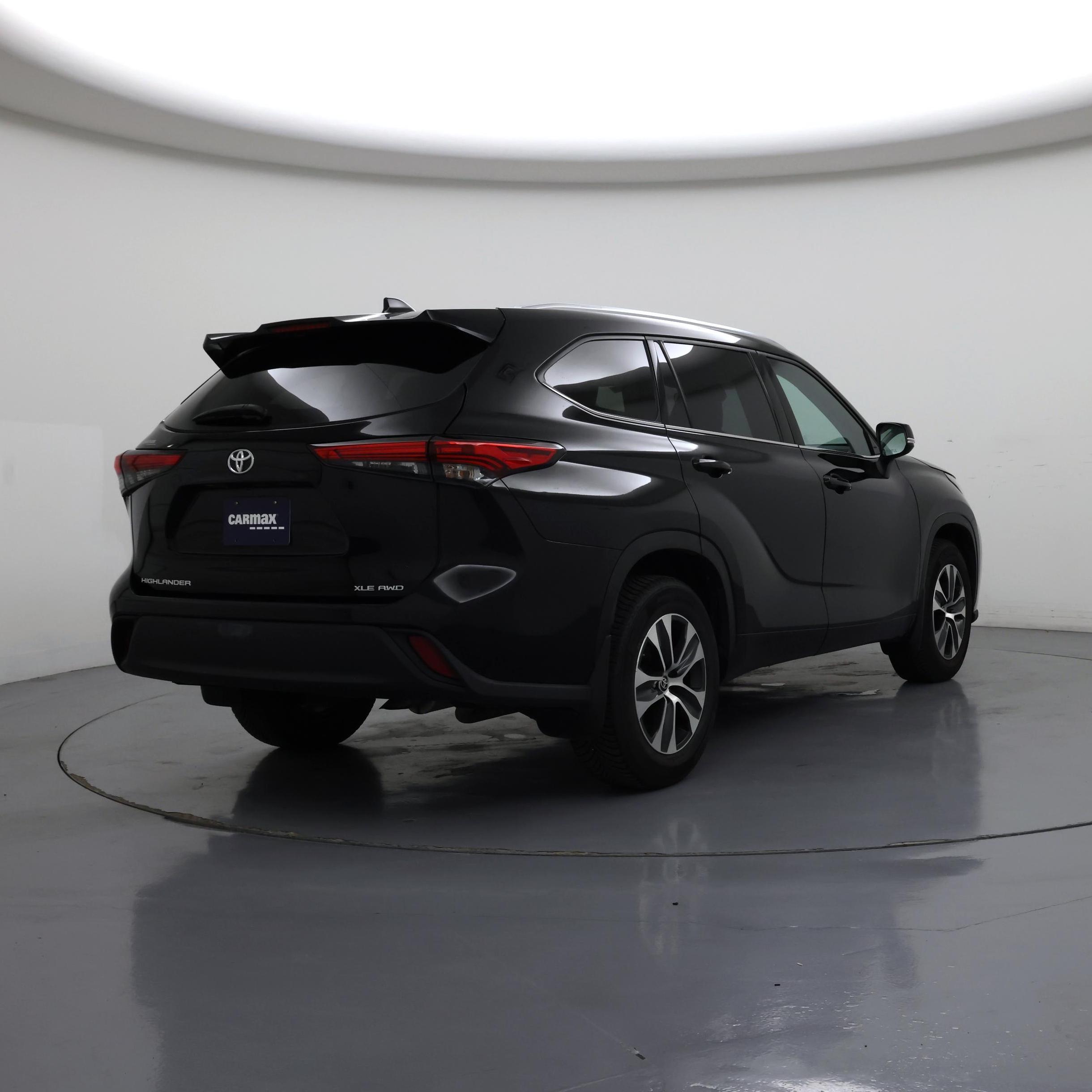 Thumbnail: 2021 Toyota Highlander - 8
