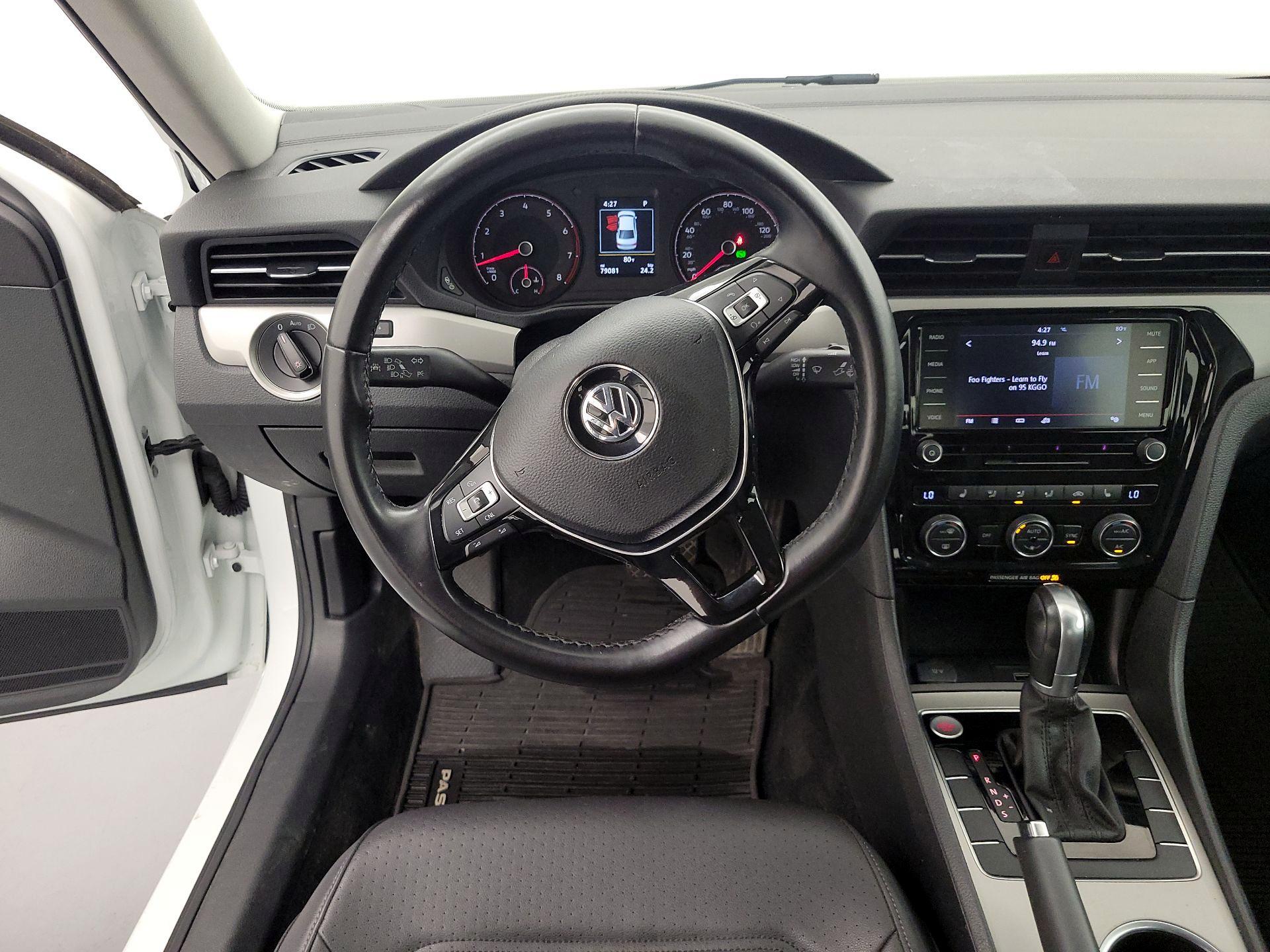 Thumbnail: 2020 Volkswagen Passat - 10