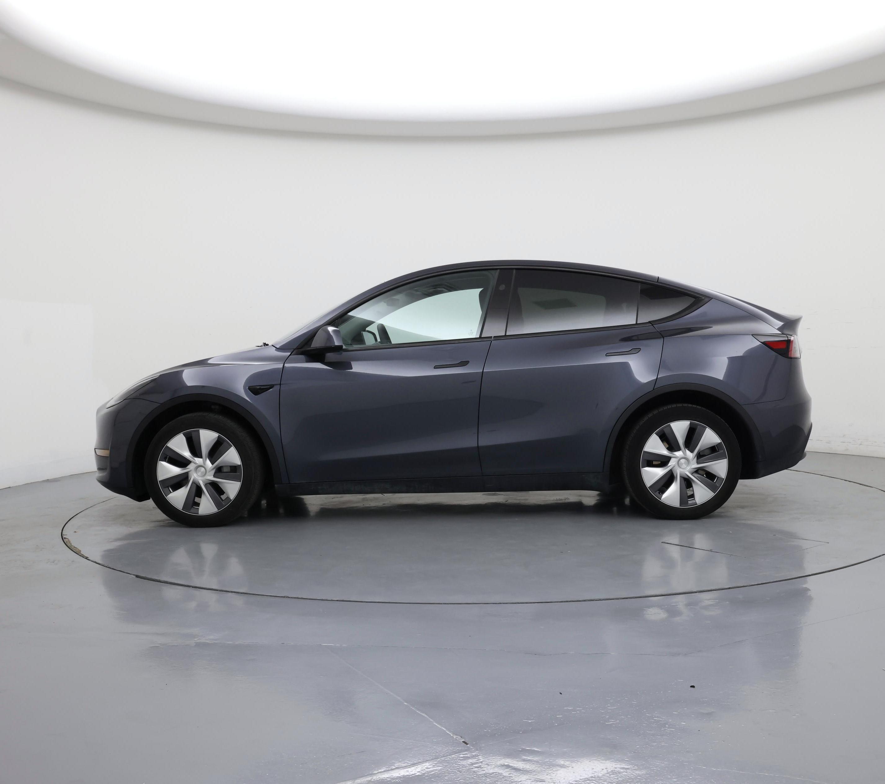 Thumbnail: 2023 Tesla Model Y - 3