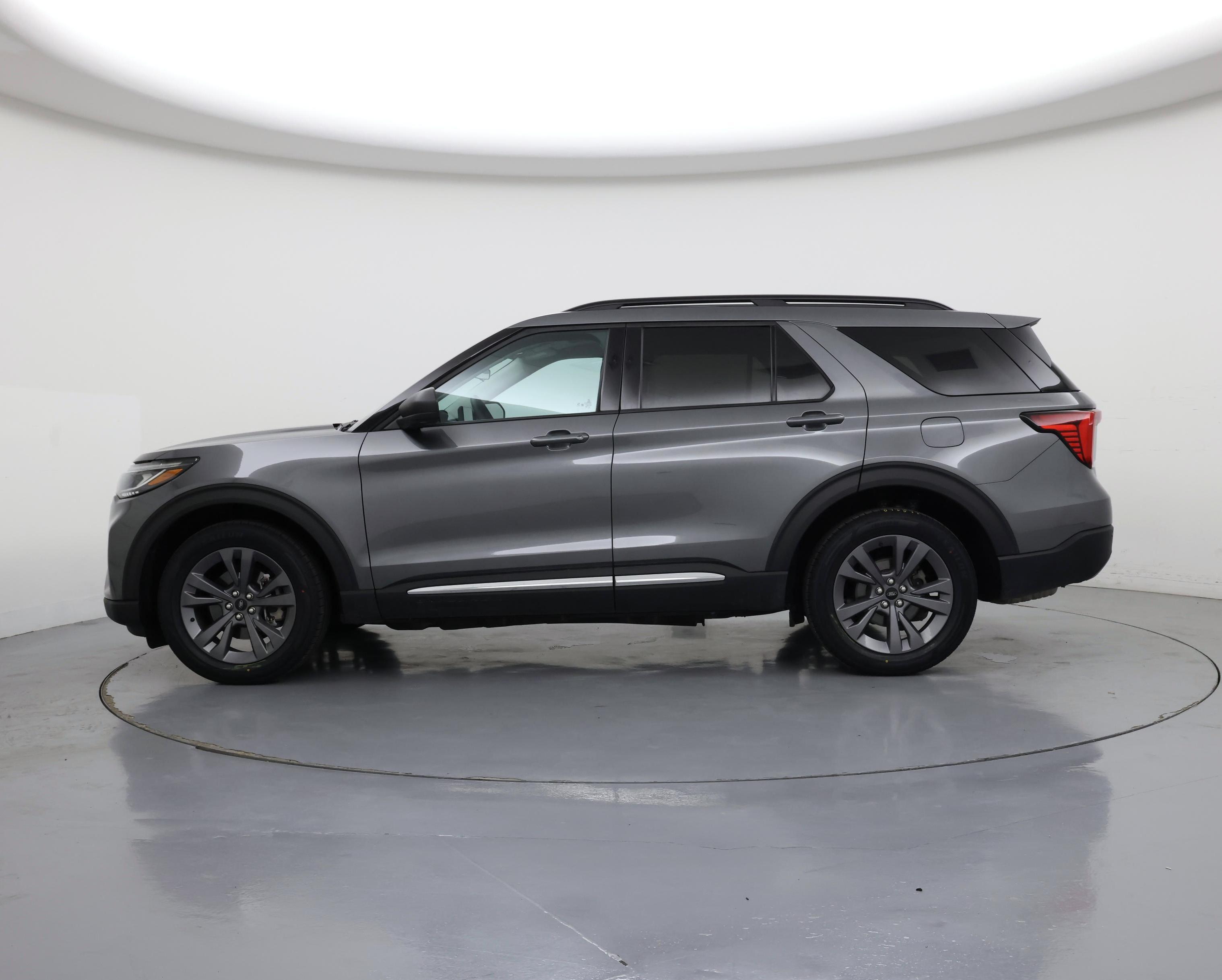 Thumbnail: 2025 Ford Explorer - 3